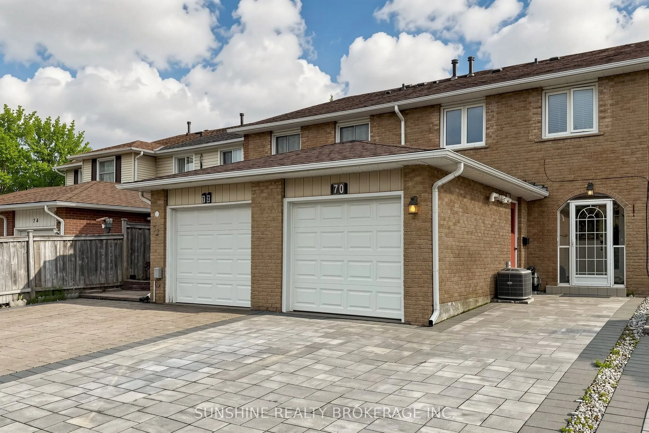 70 Copperwood Square