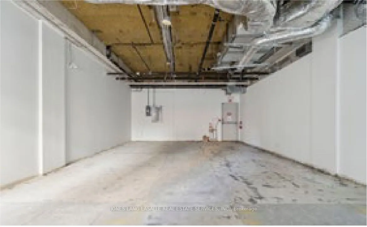 1871 Queen Street E #3
