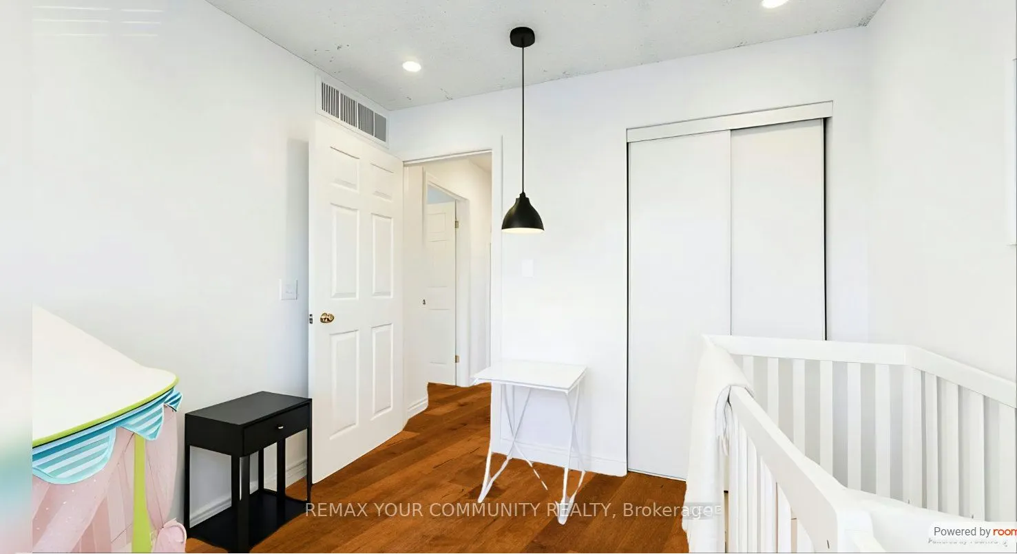 143 Cornish Drive E