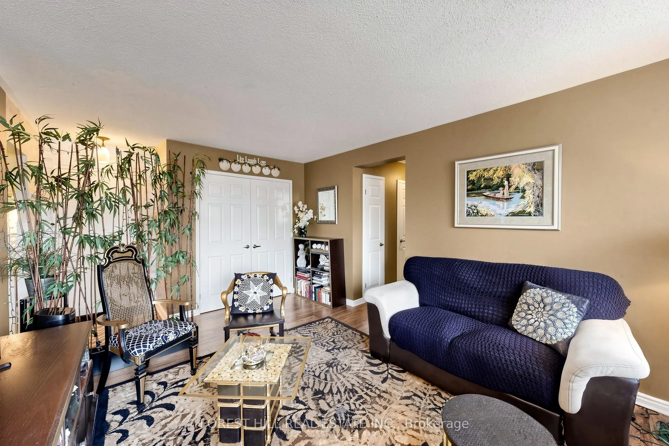 131 Taunton Road E #304