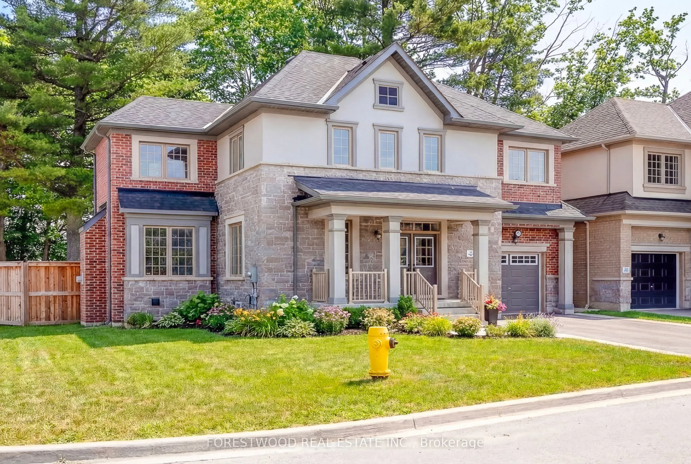17 Deer Creek Court