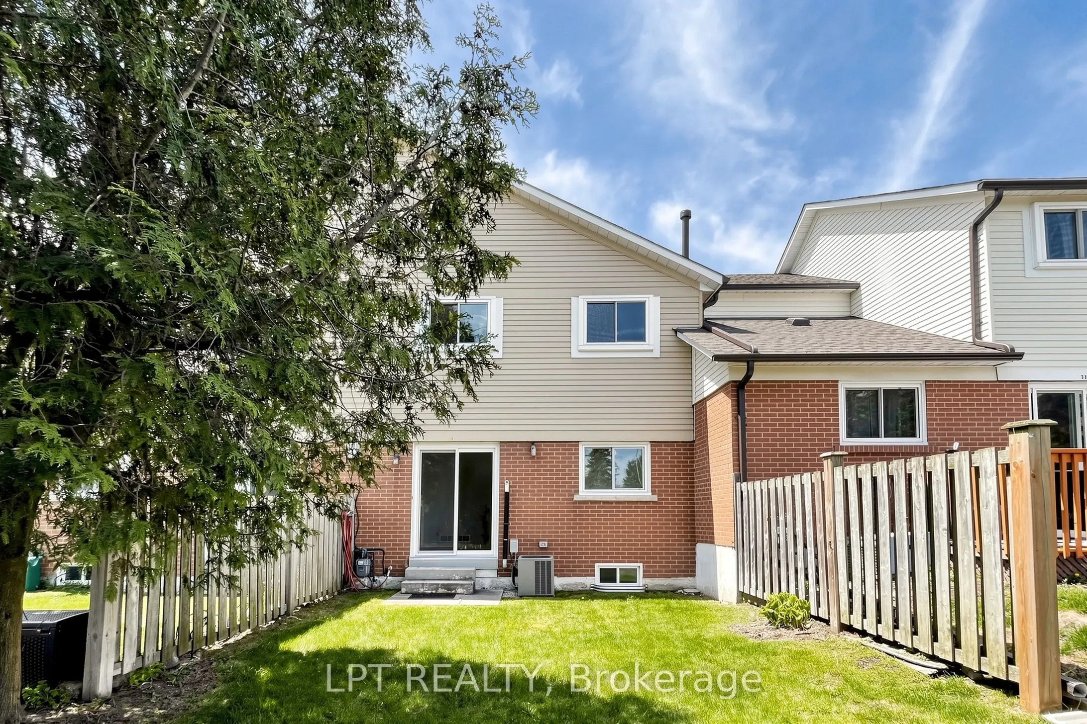 1055 Central Pk Boulevard N #32