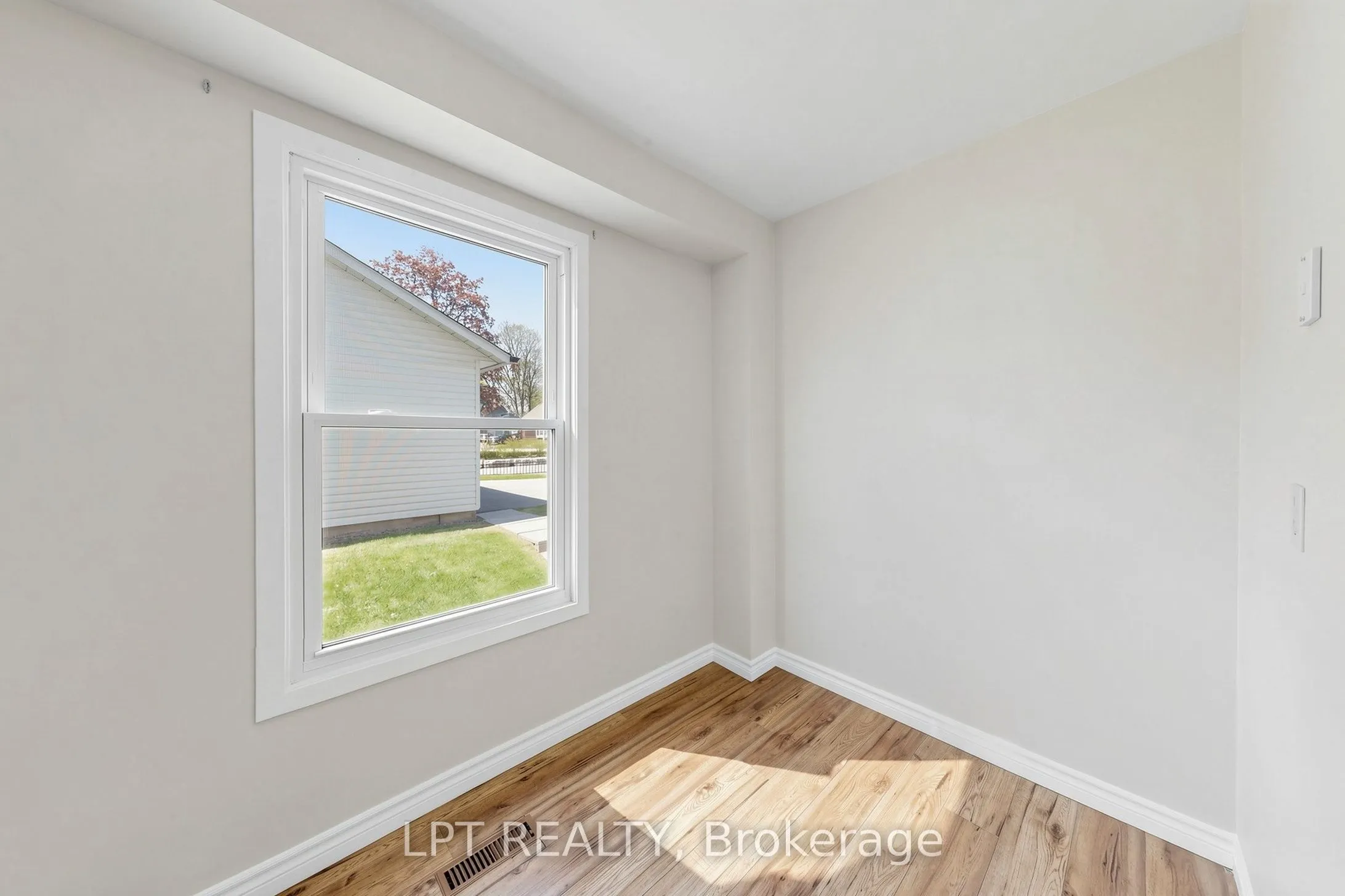 1055 Central Pk Boulevard N #32