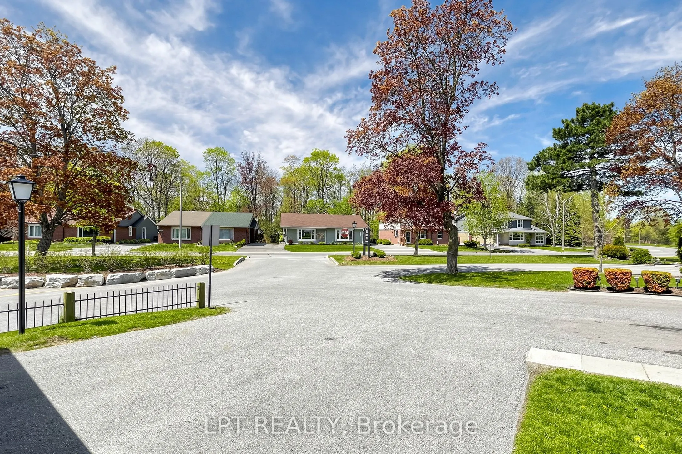 1055 Central Pk Boulevard N #32