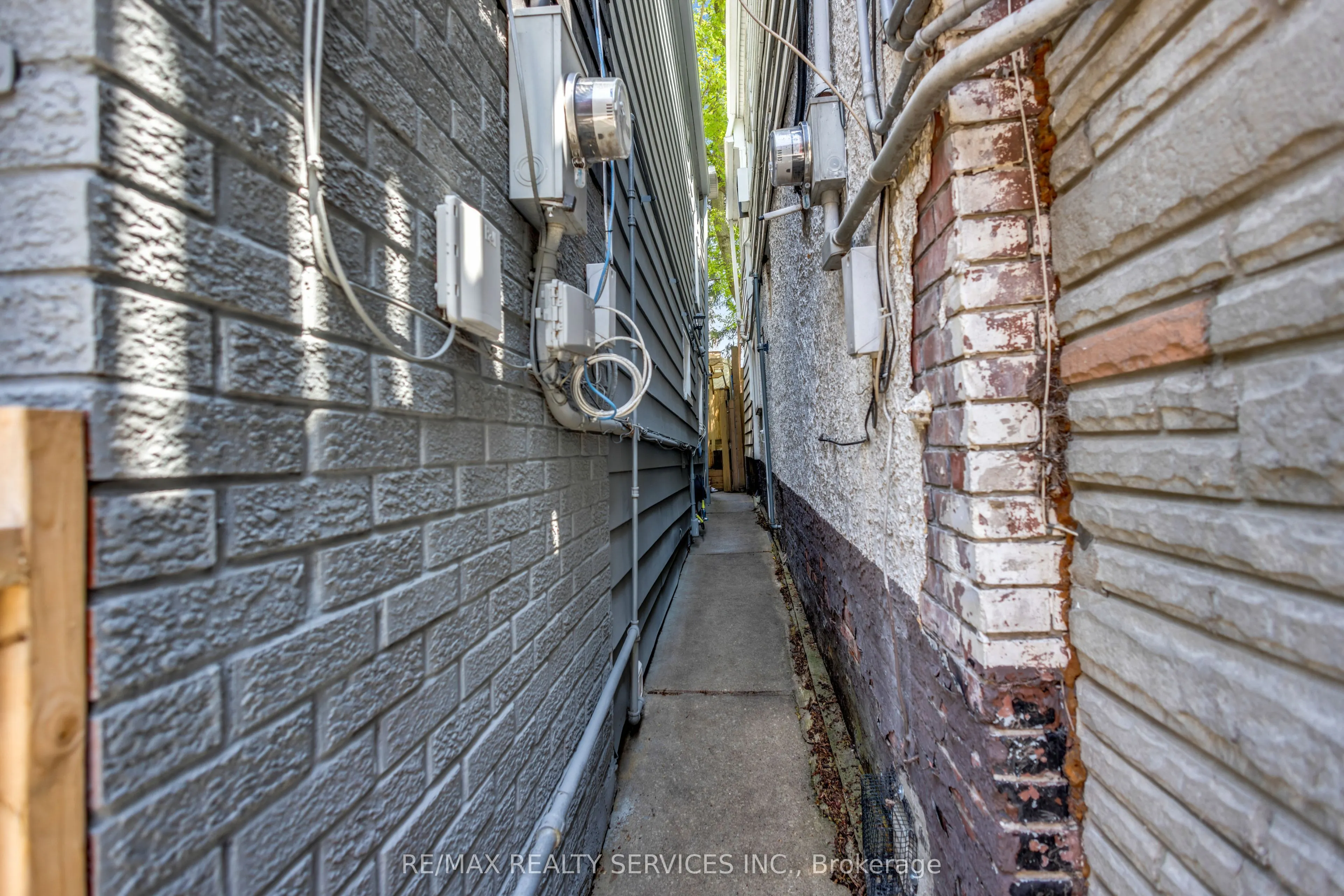 827 Craven Road