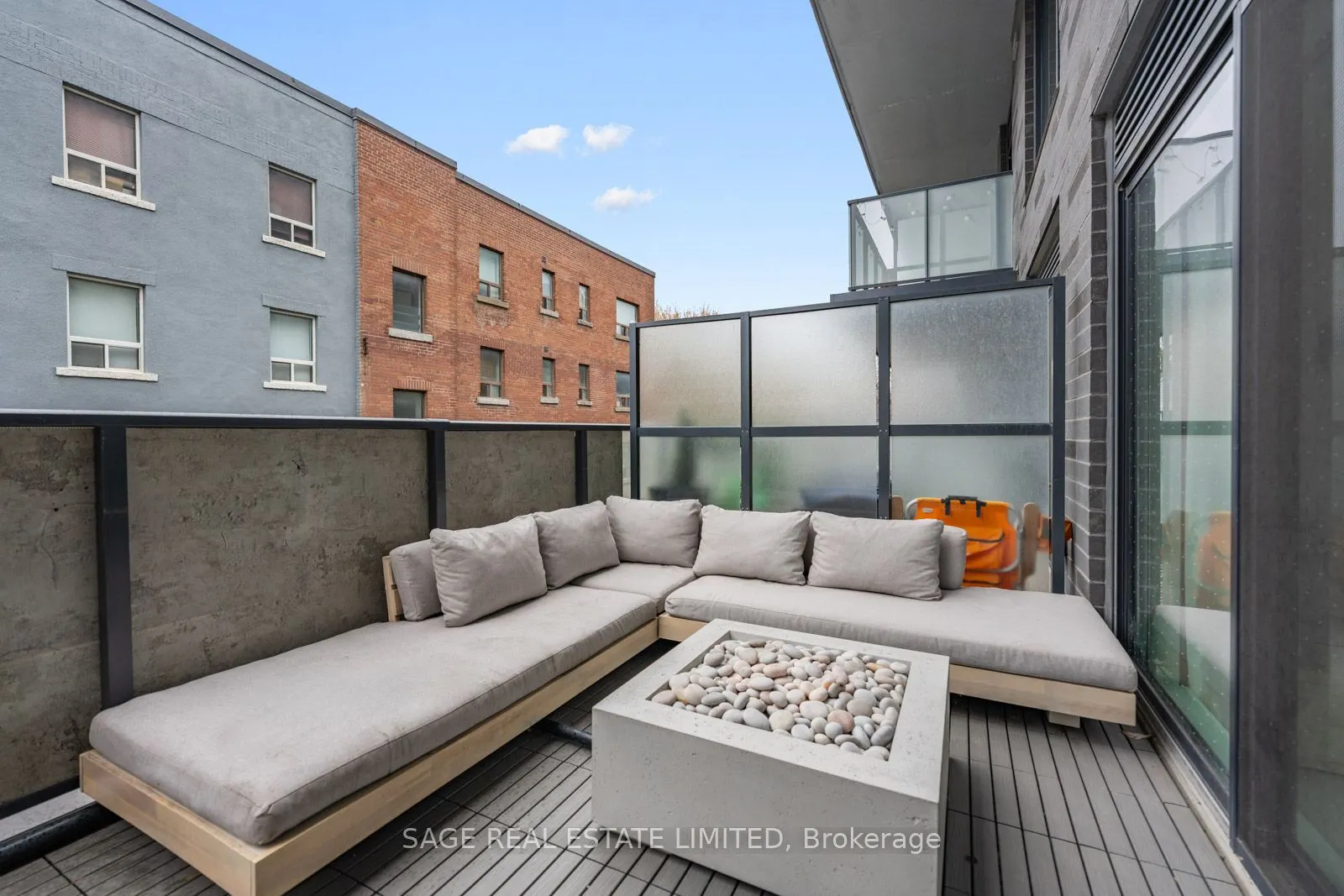 1888 Queen Street E #206