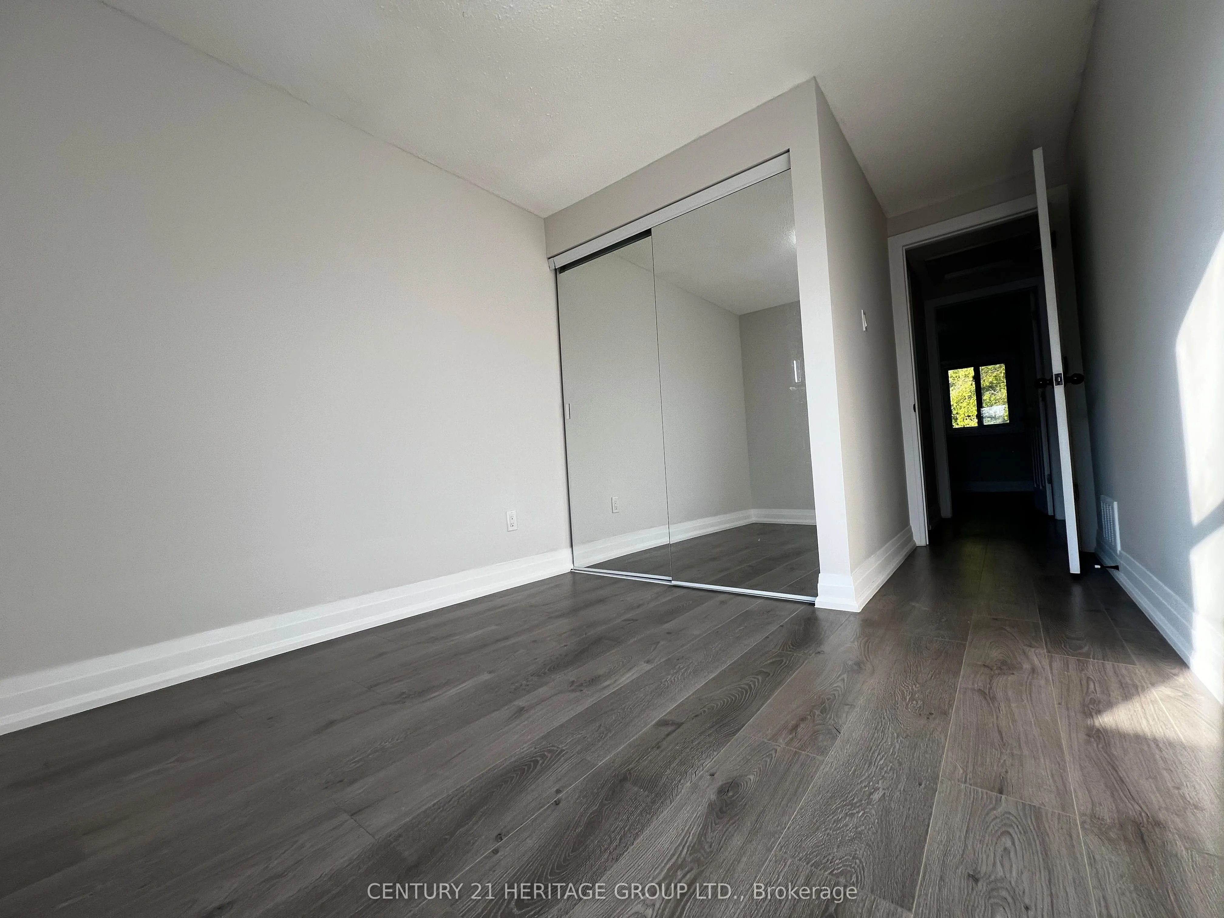 1133 Trowbridge Court