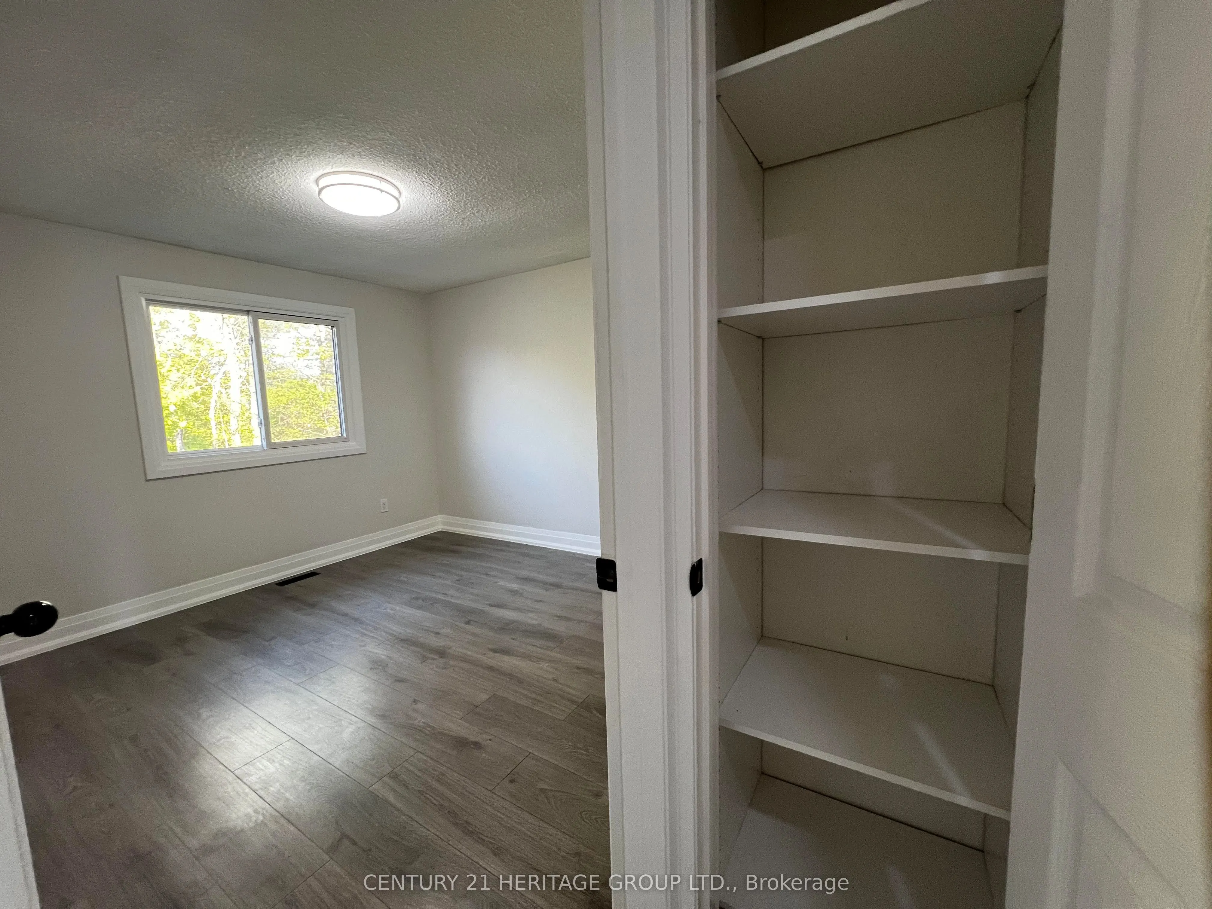 1133 Trowbridge Court