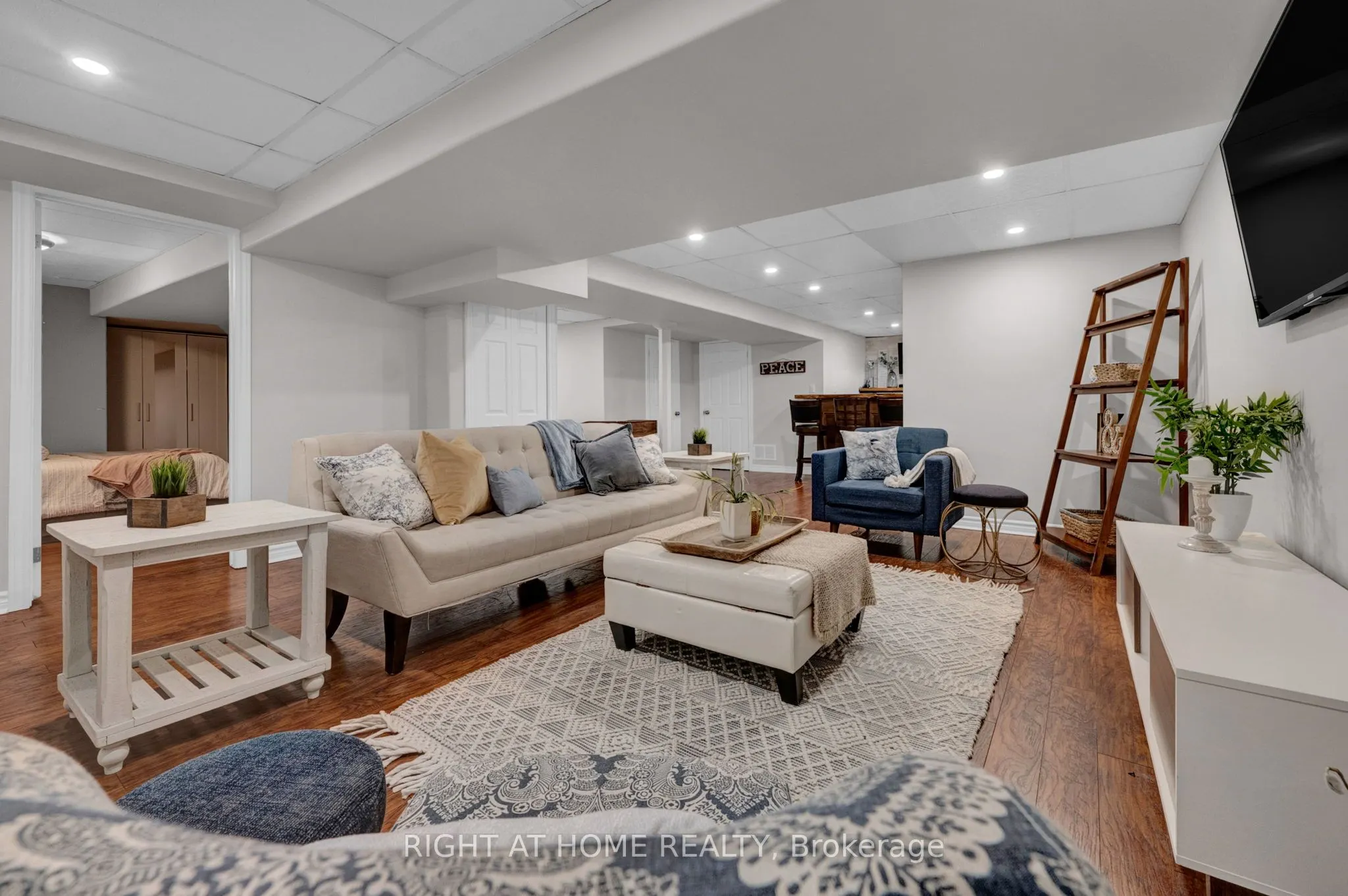 75 Auburn Lane