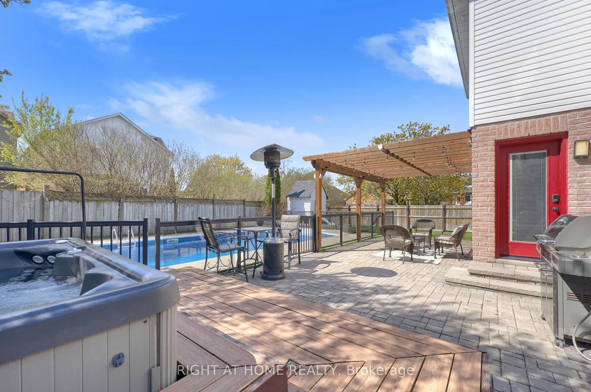 75 Auburn Lane