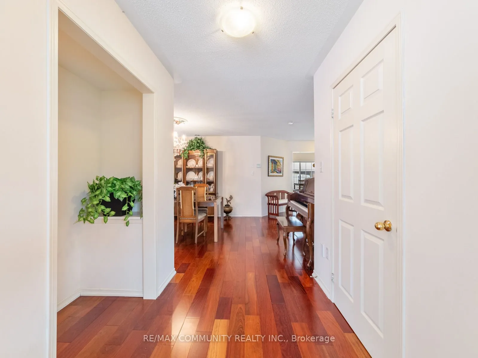 54 Morland Crescent