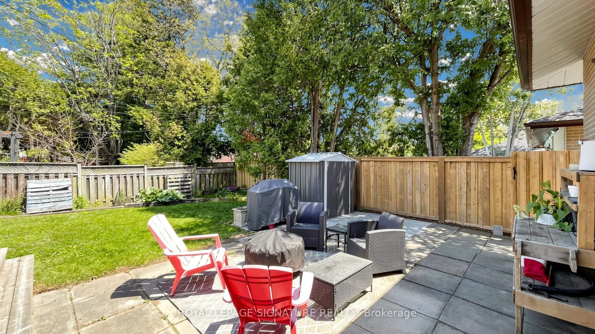 59 Woodgarden Crescent