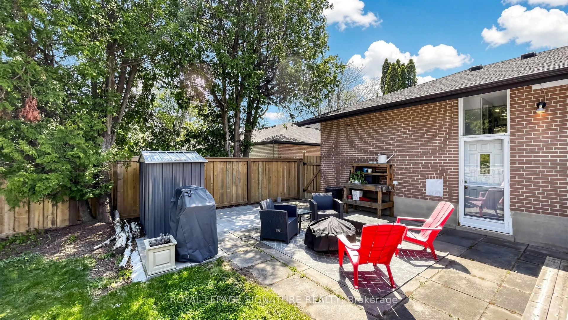59 Woodgarden Crescent