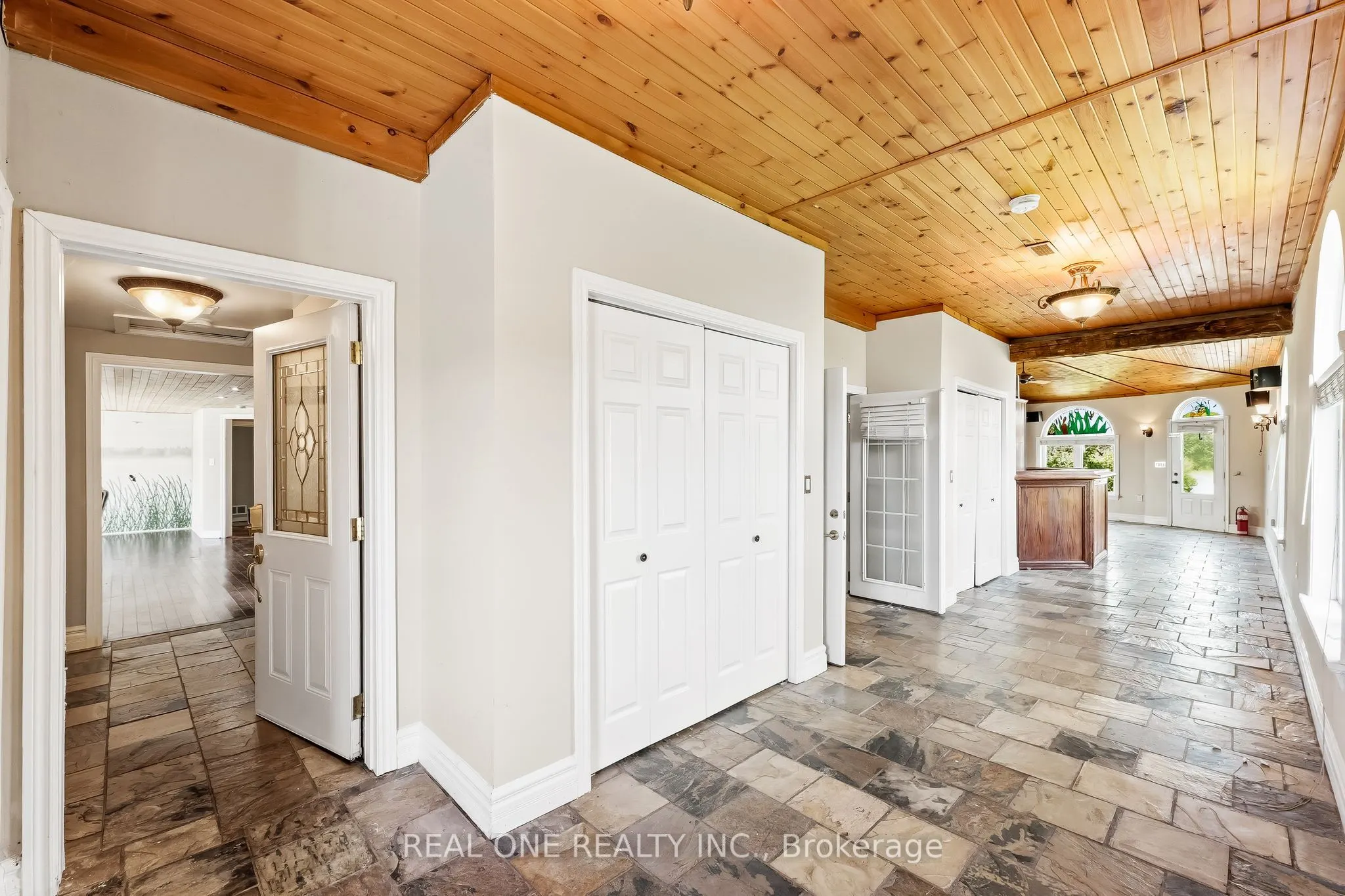 2614 Head Road