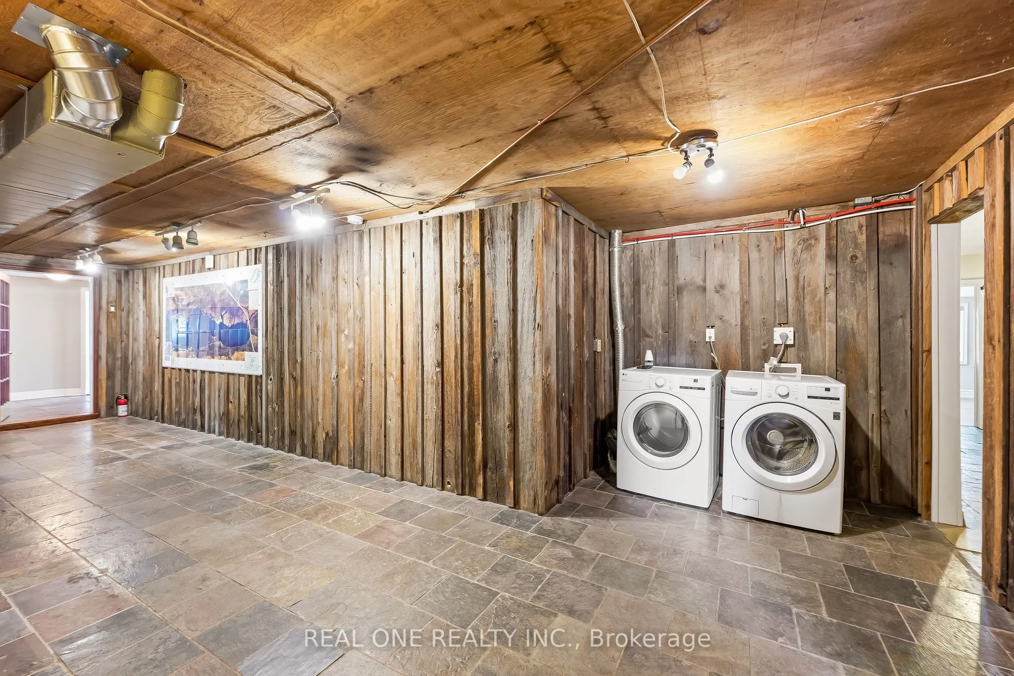 2614 Head Road