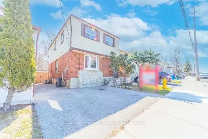 2609 Kingston Road #2nd Floor
