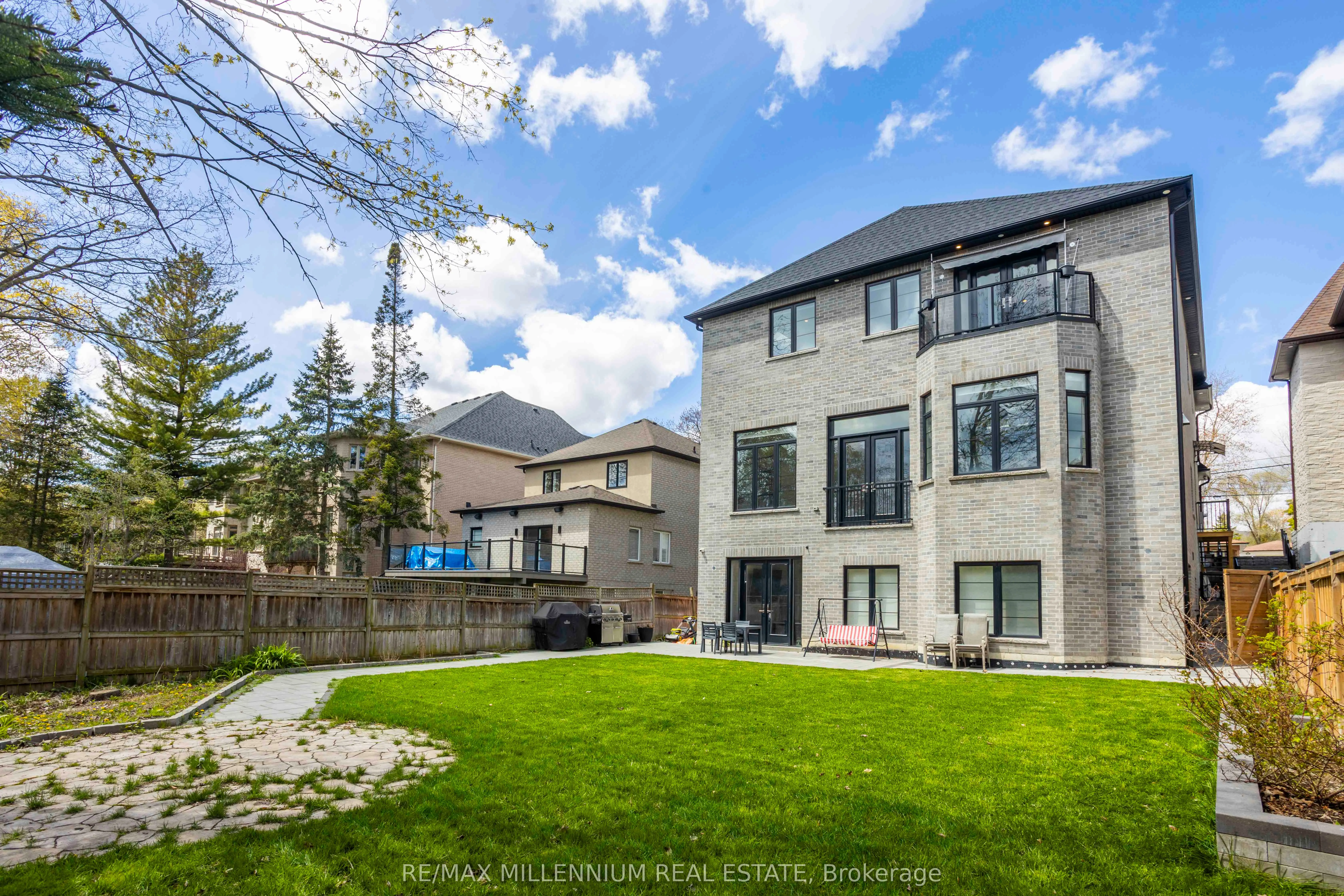 413 Sheppard Avenue