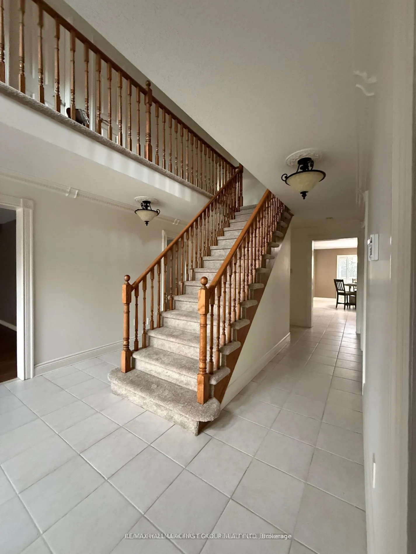 492 Palmtree Crescent