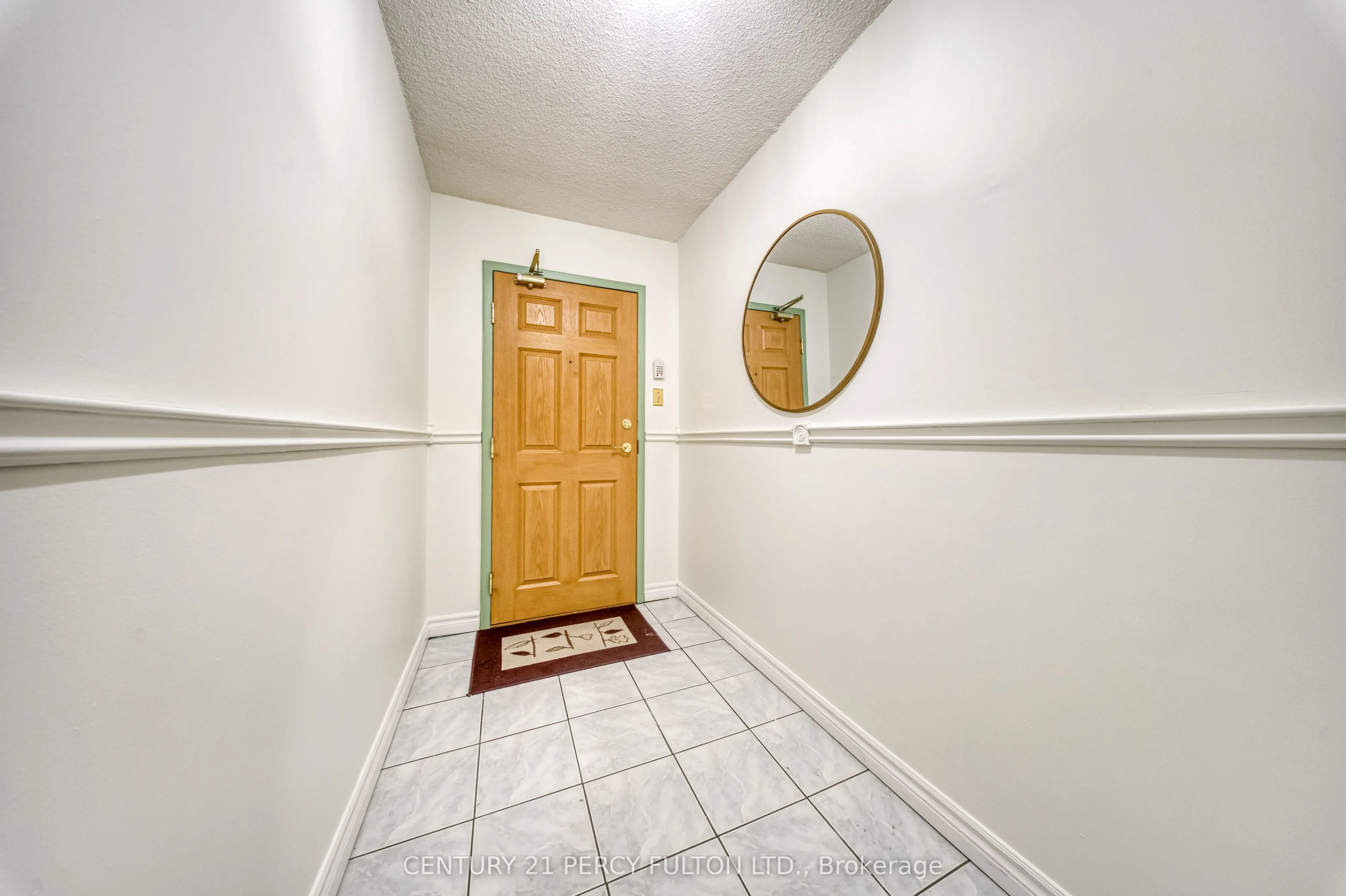 2 Westney Road N #1004