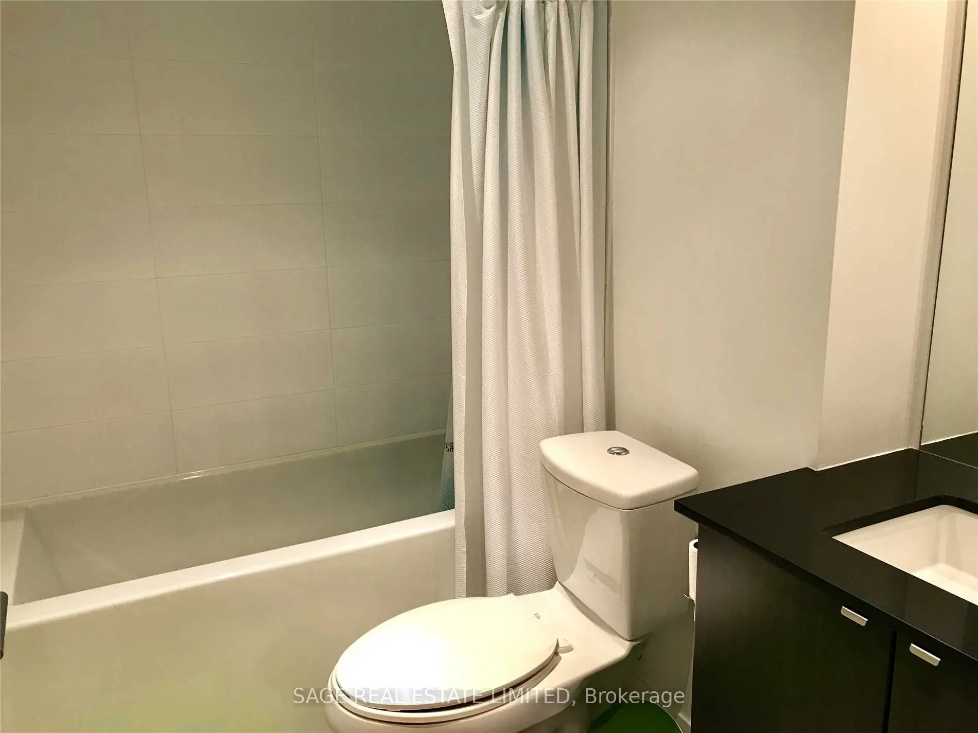 88 Colgate Avenue #533