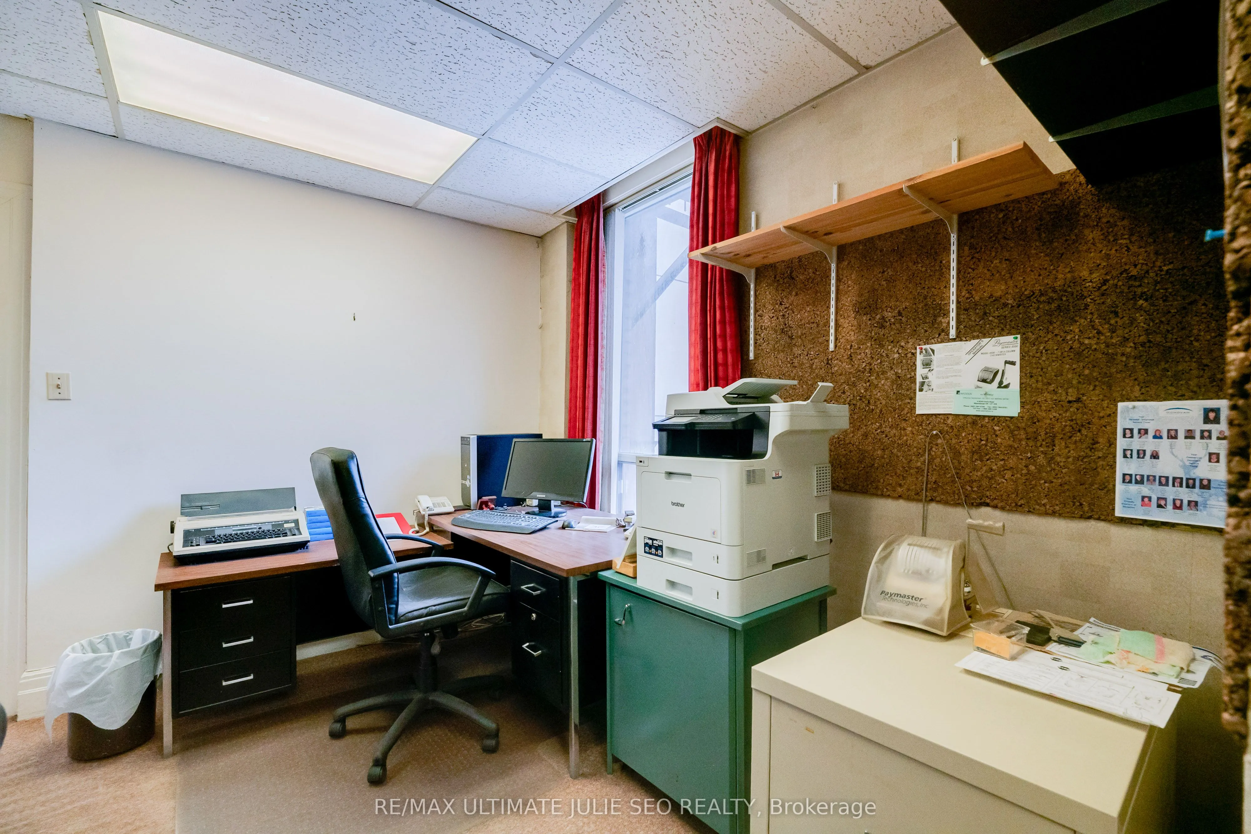 2014 QUEEN Street E