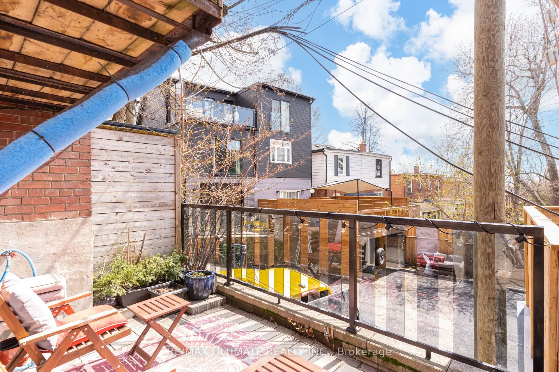 533 Kingston Road