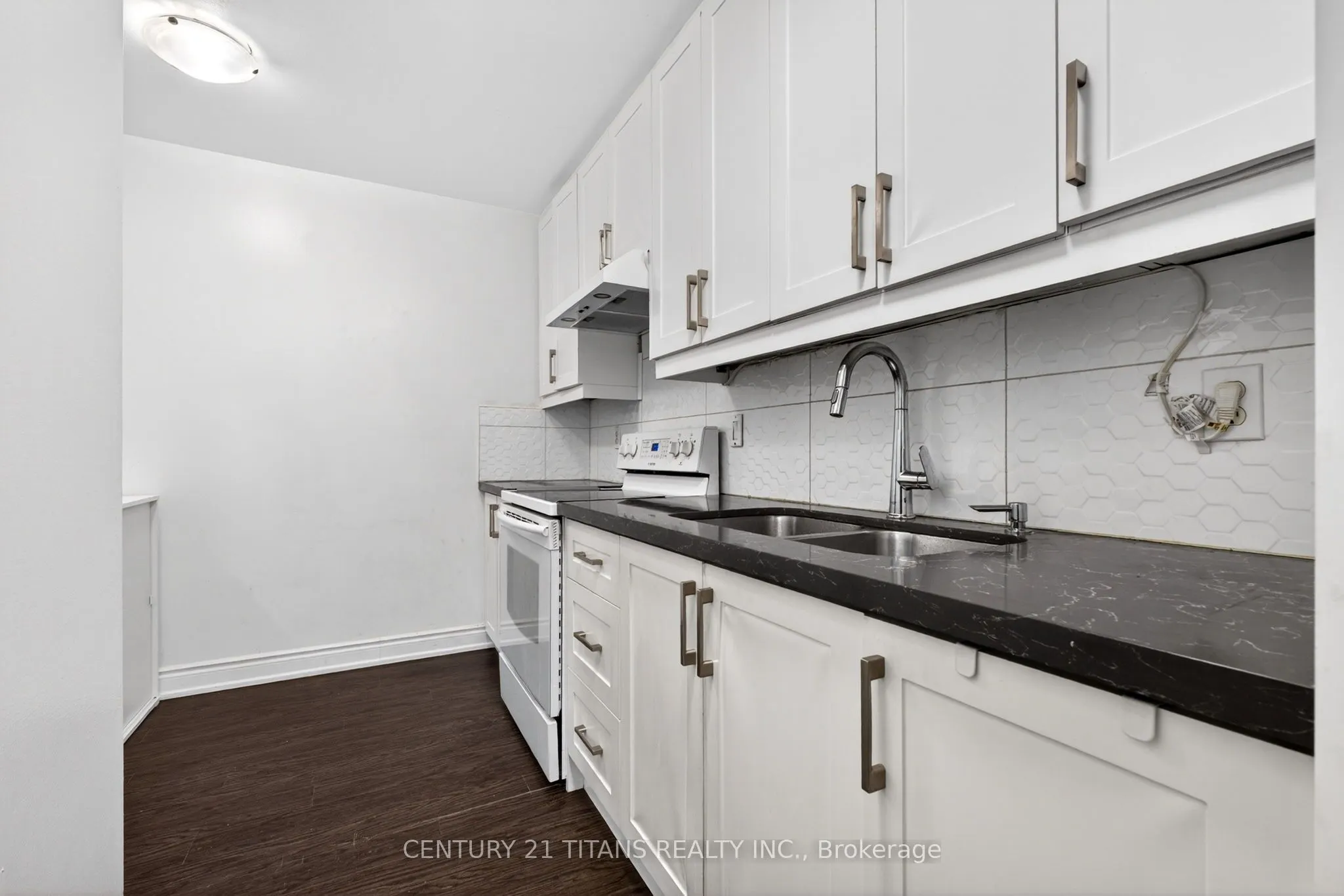 100 Mornelle Court #1018