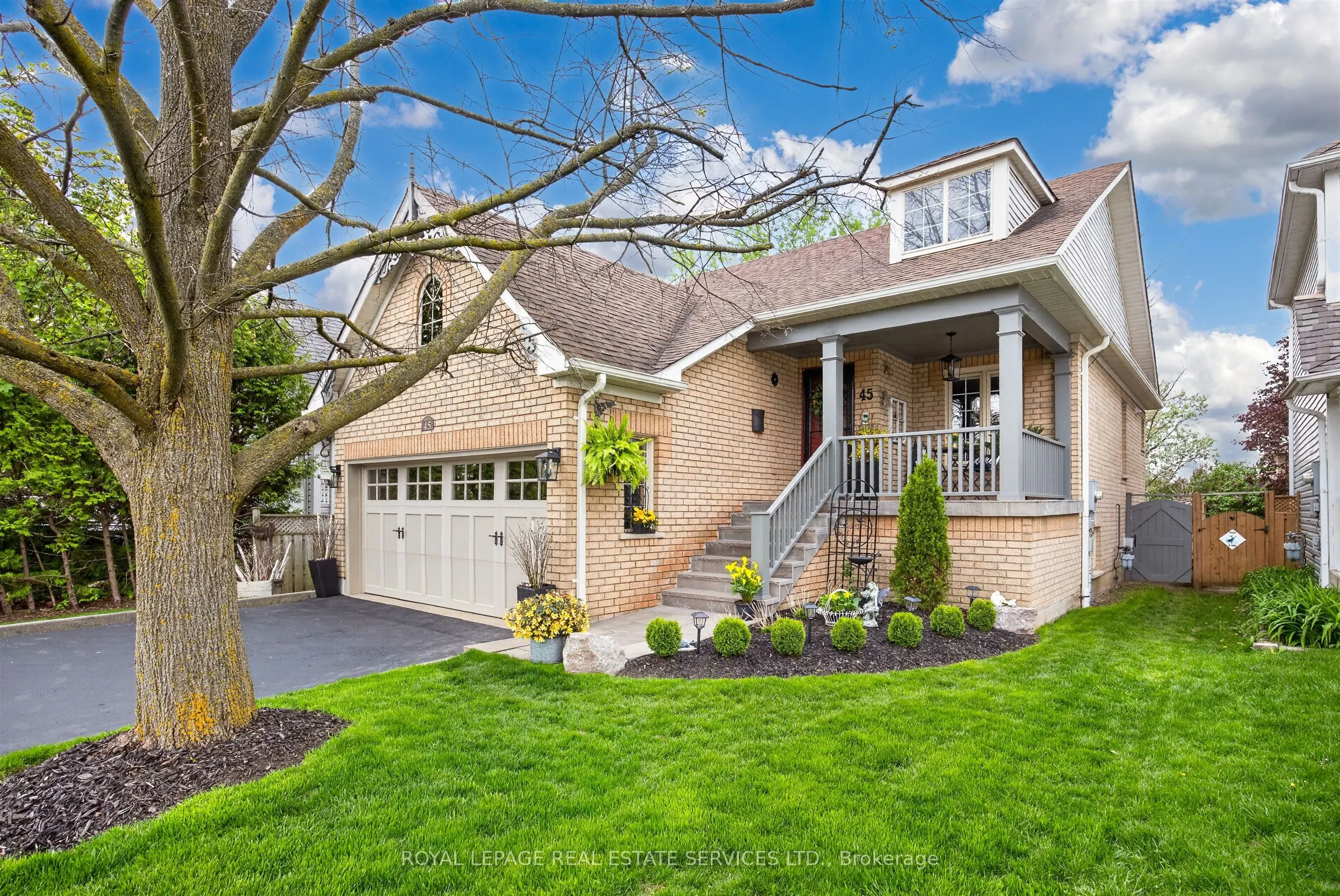 45 Rosemarie Crescent