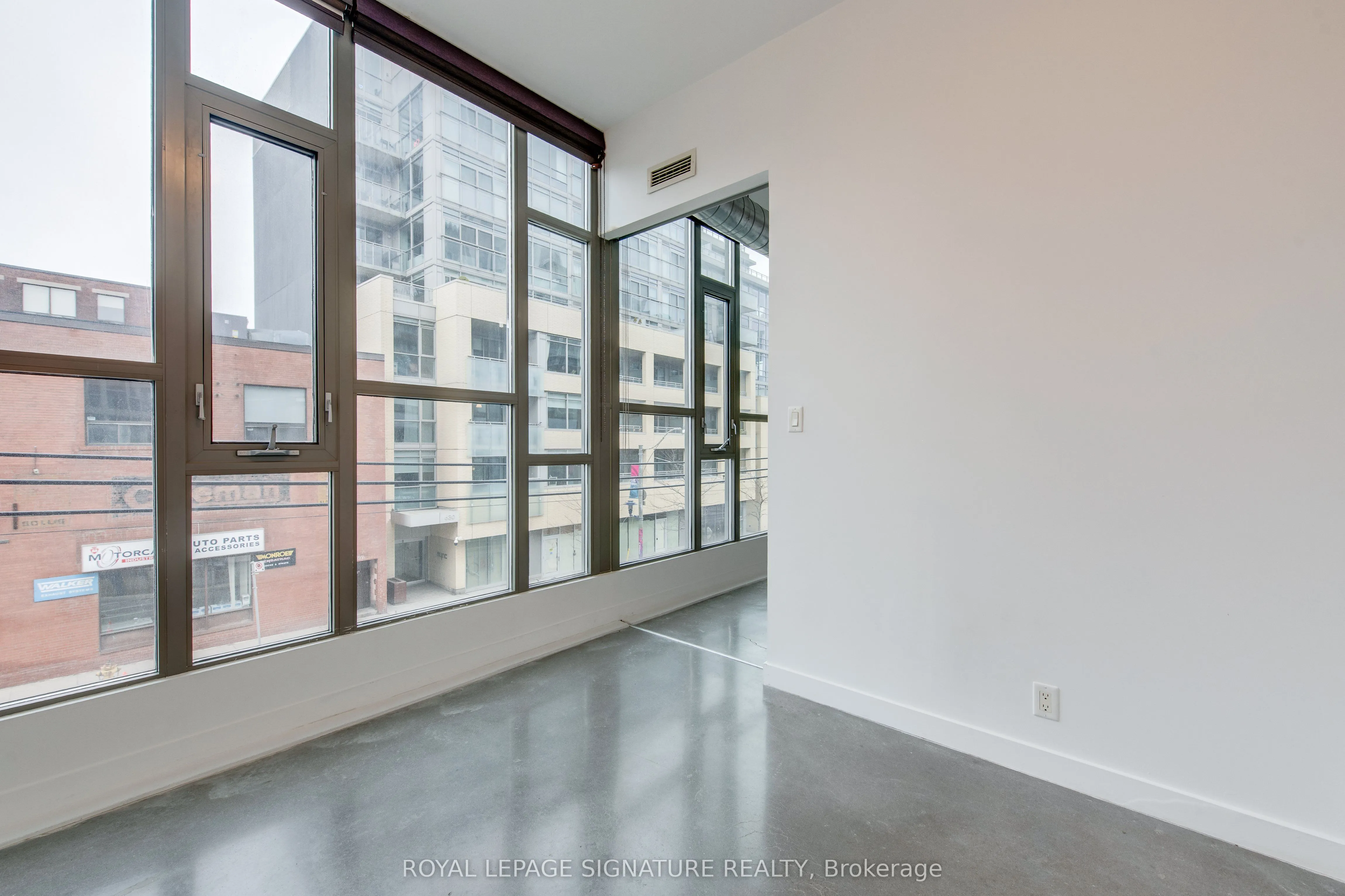 625 Queen Street E #211
