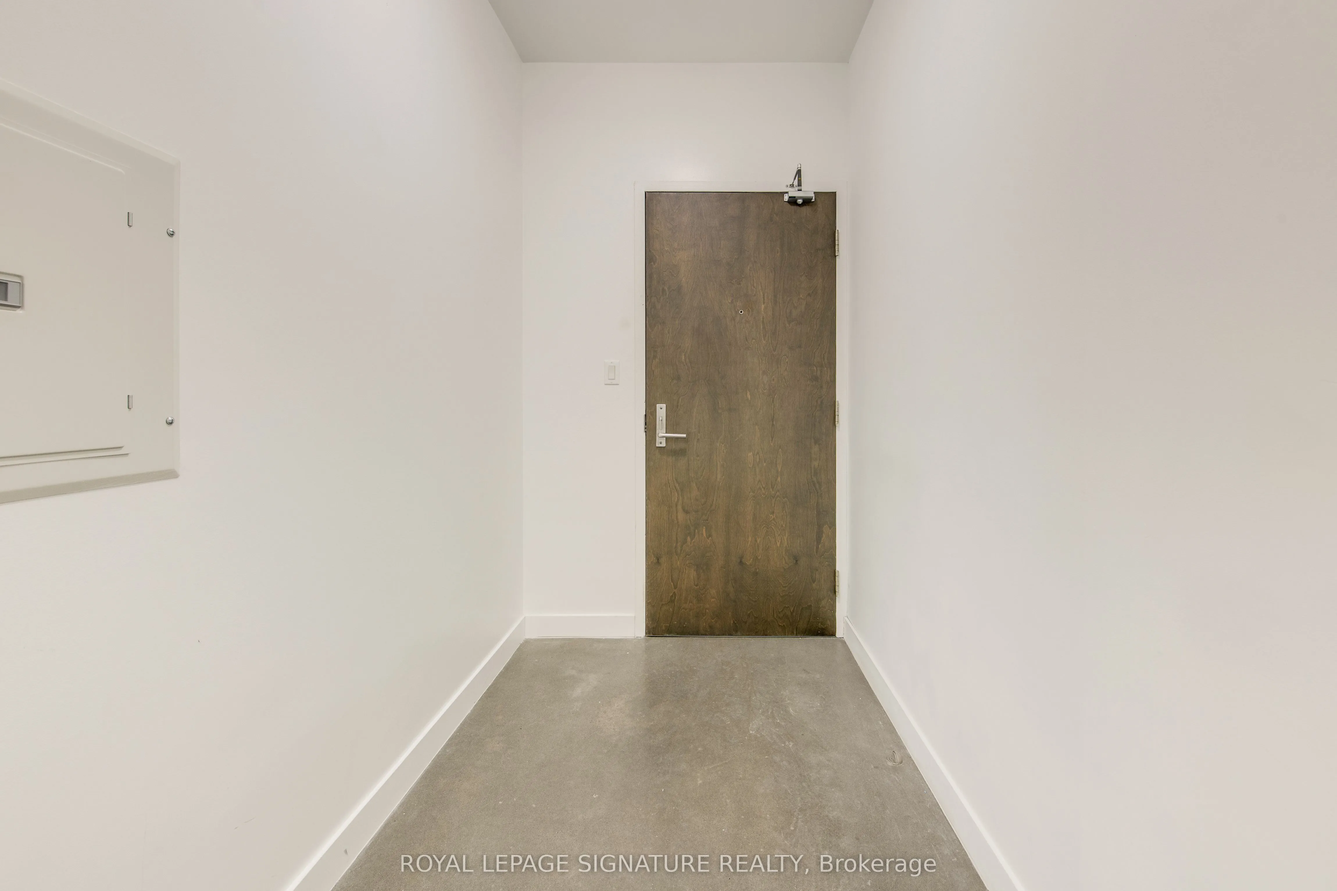 625 Queen Street E #211