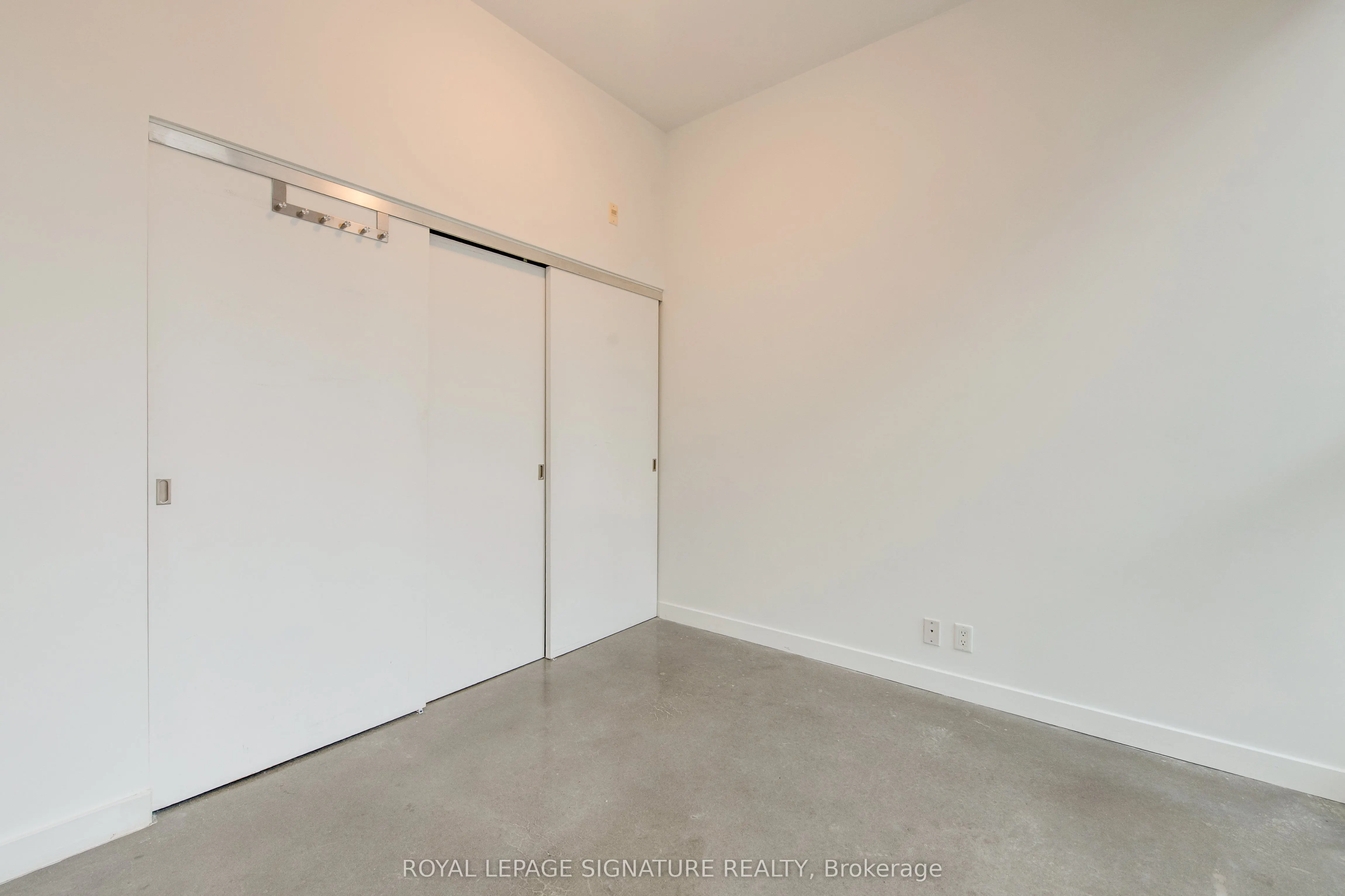 625 Queen Street E #211