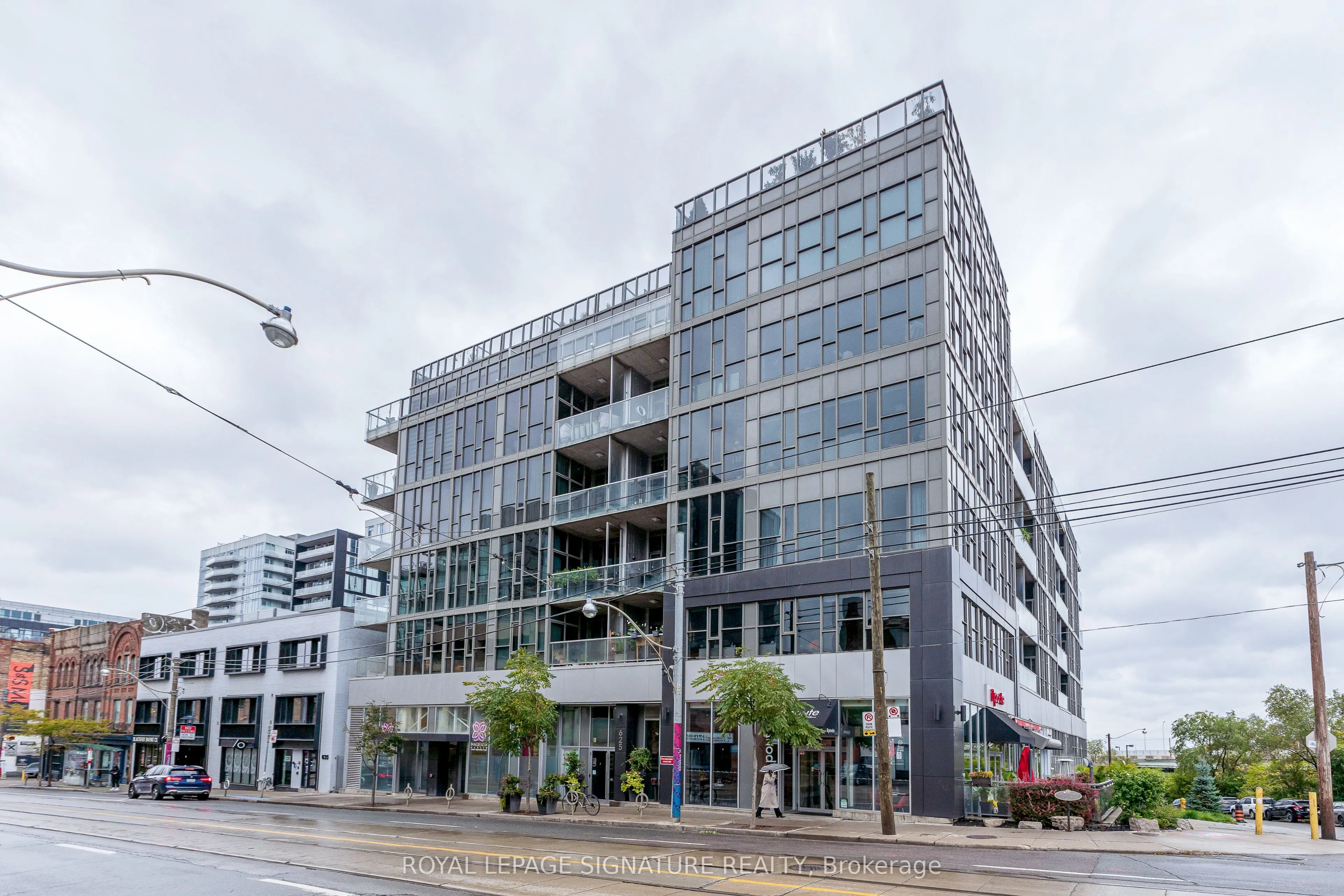 625 Queen Street E #211