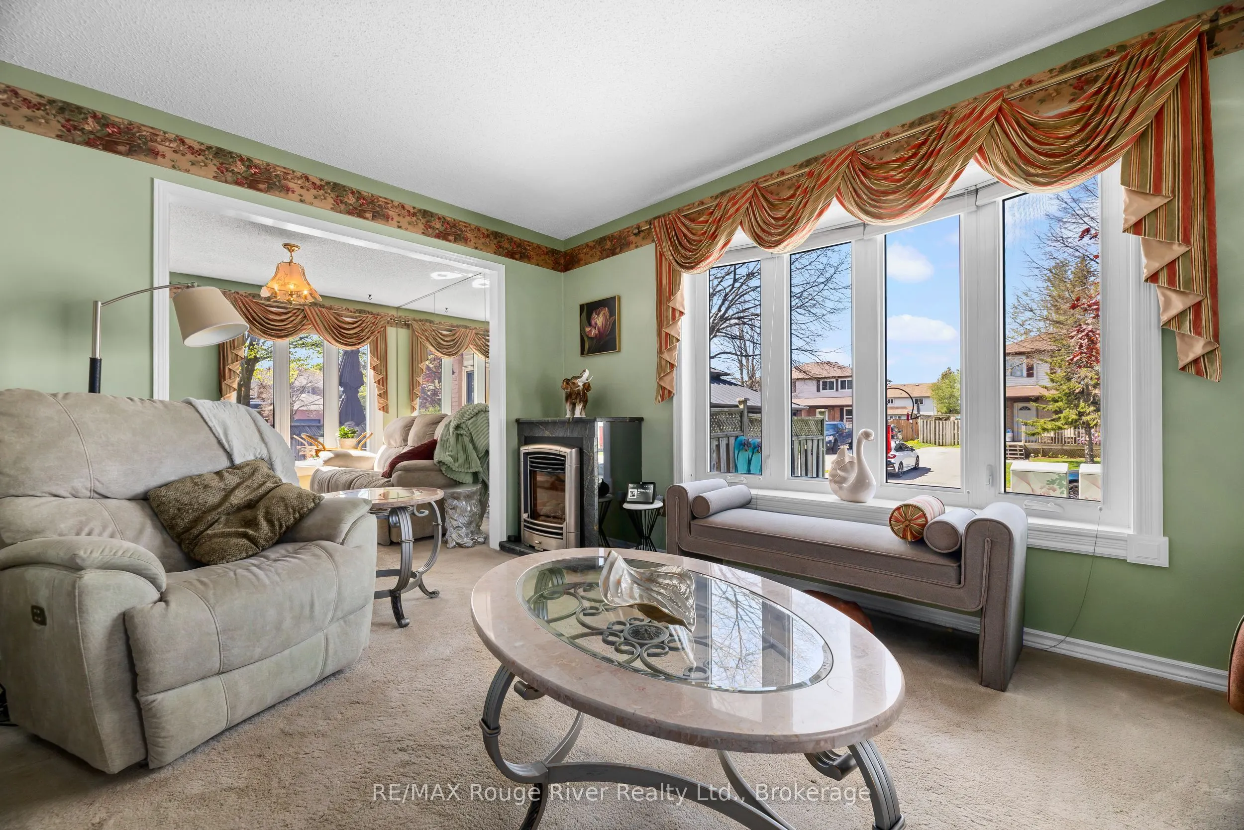1003 Renaissance Drive