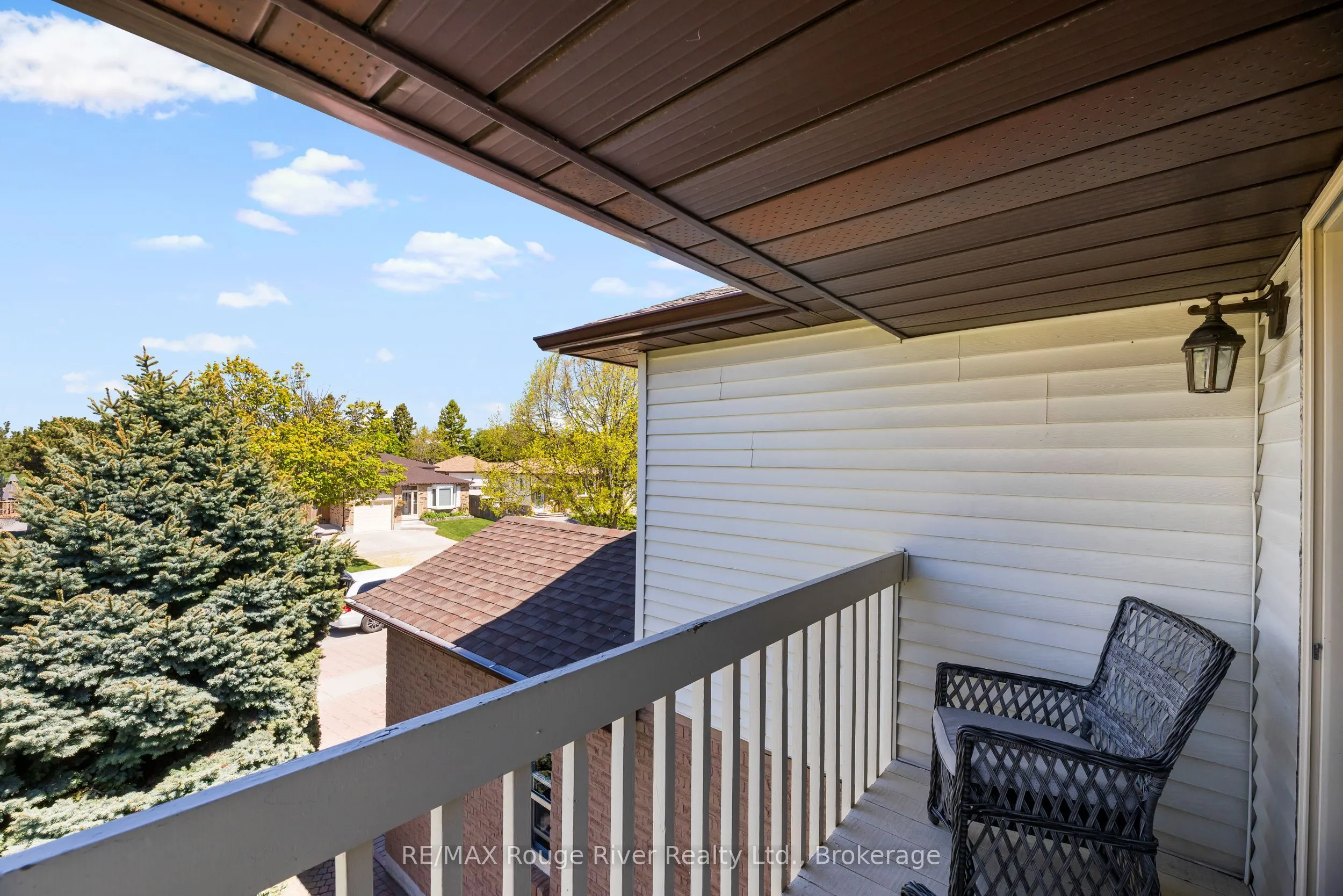 1003 Renaissance Drive