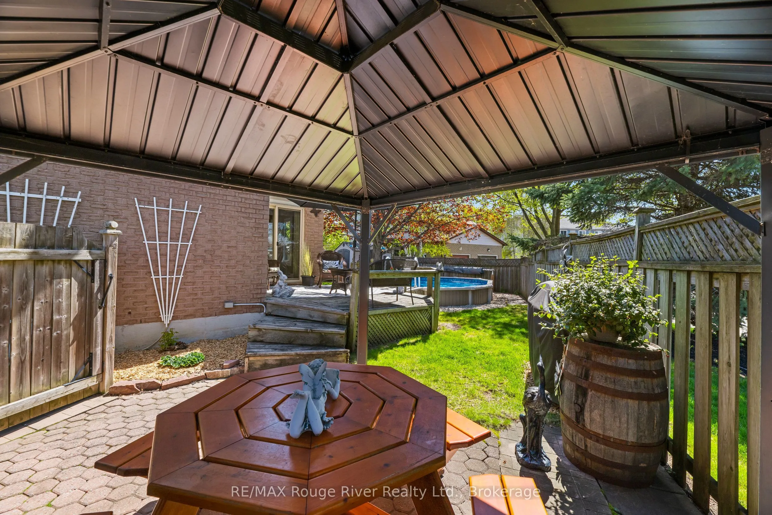 1003 Renaissance Drive