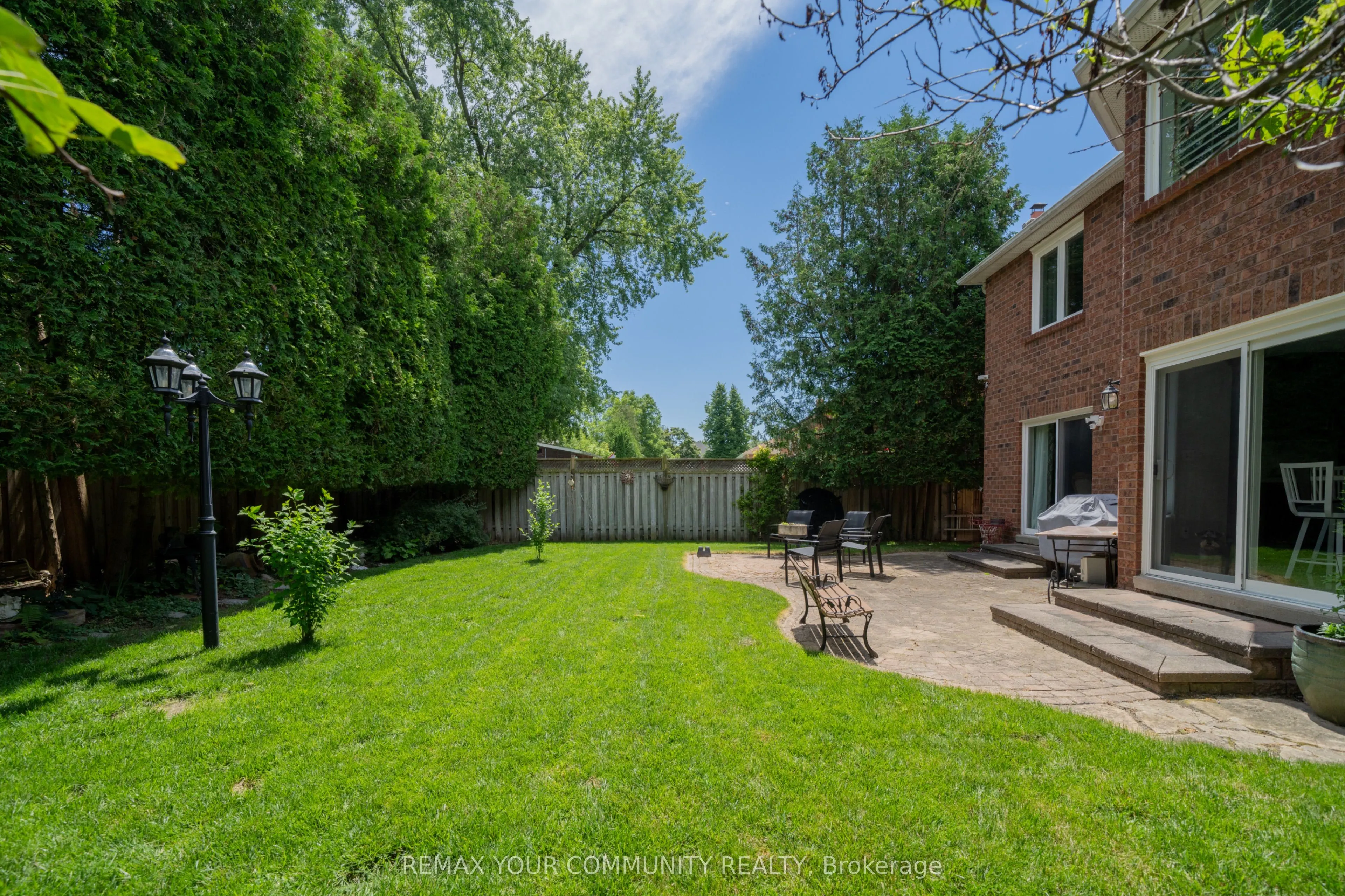 5 Carriage Lane