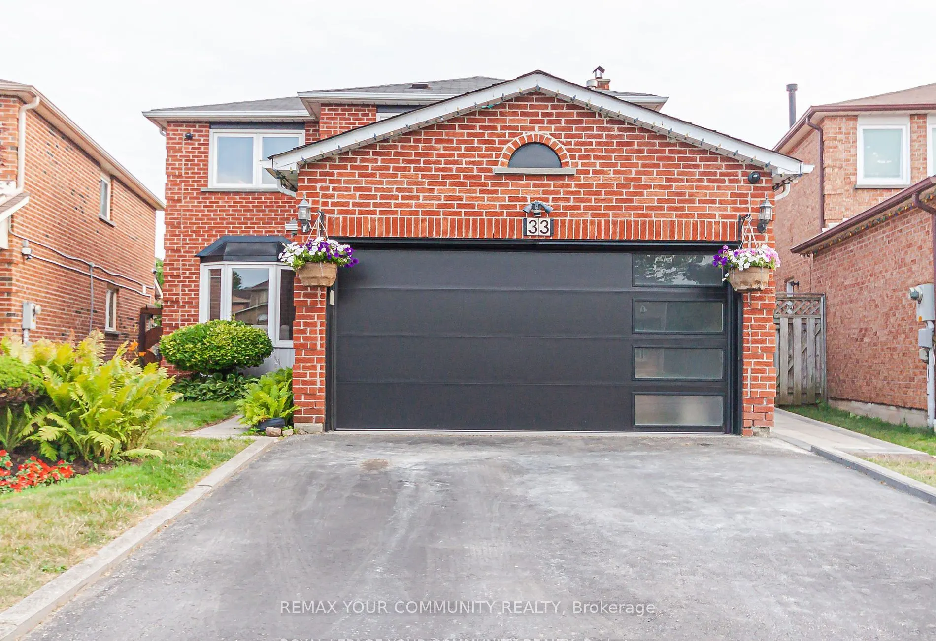 33 Durness Avenue #Bsmt