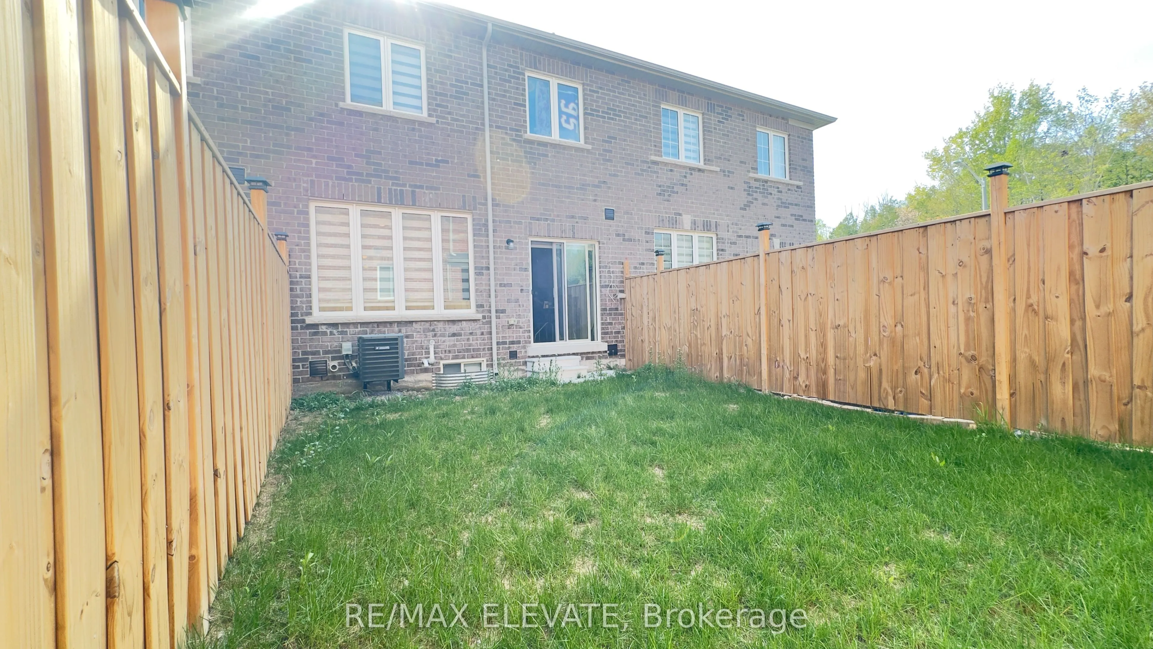 1208 Jim Brewster Circle