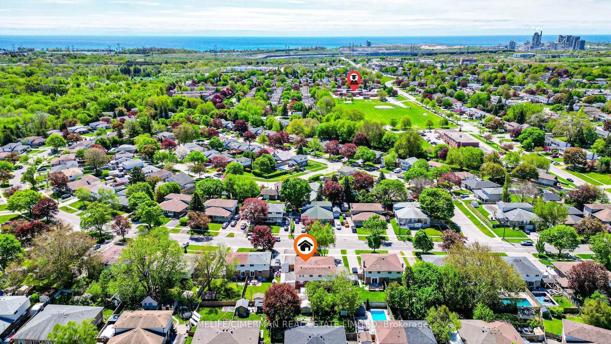 20 Lawrence Crescent