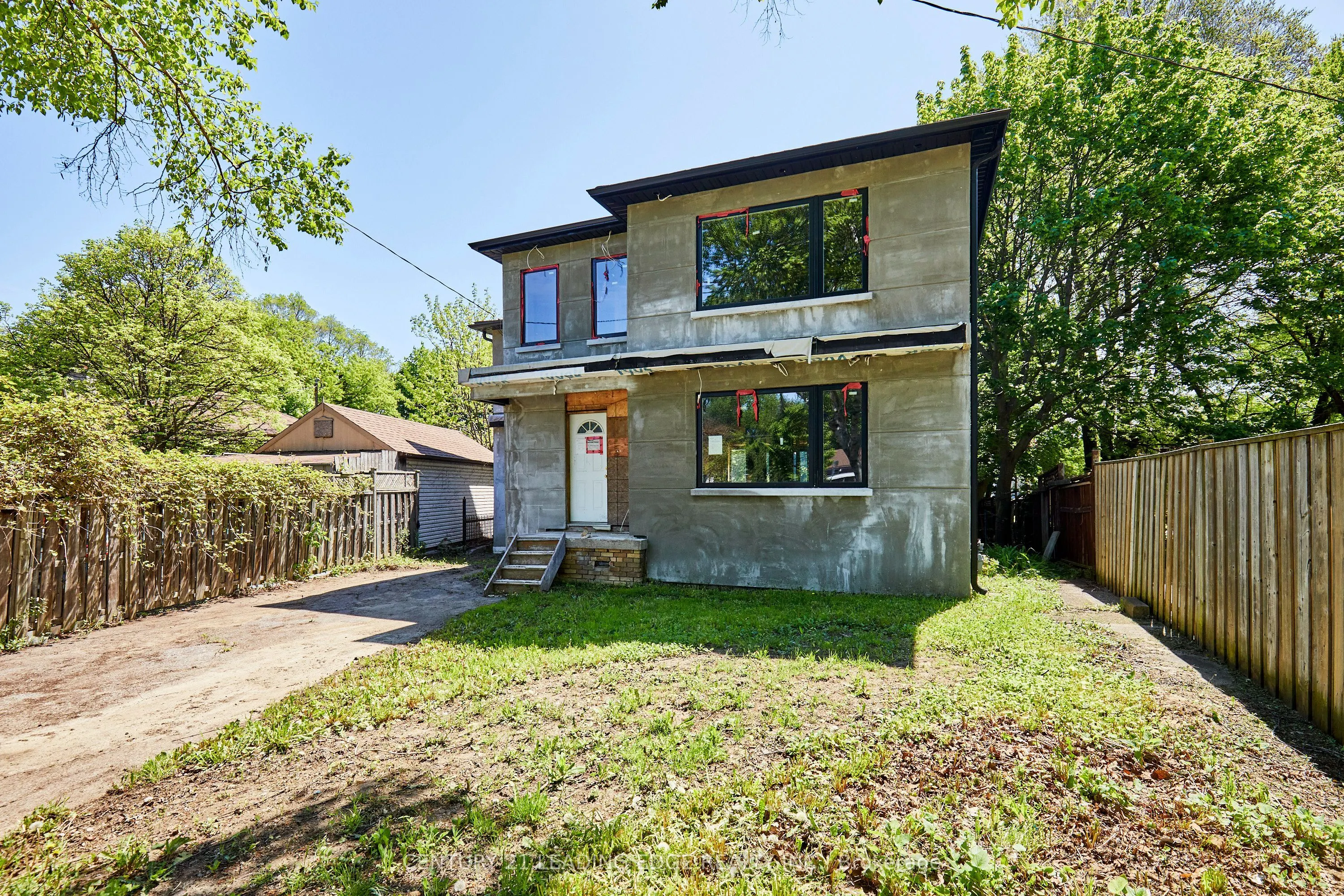 213 Phyllis Avenue