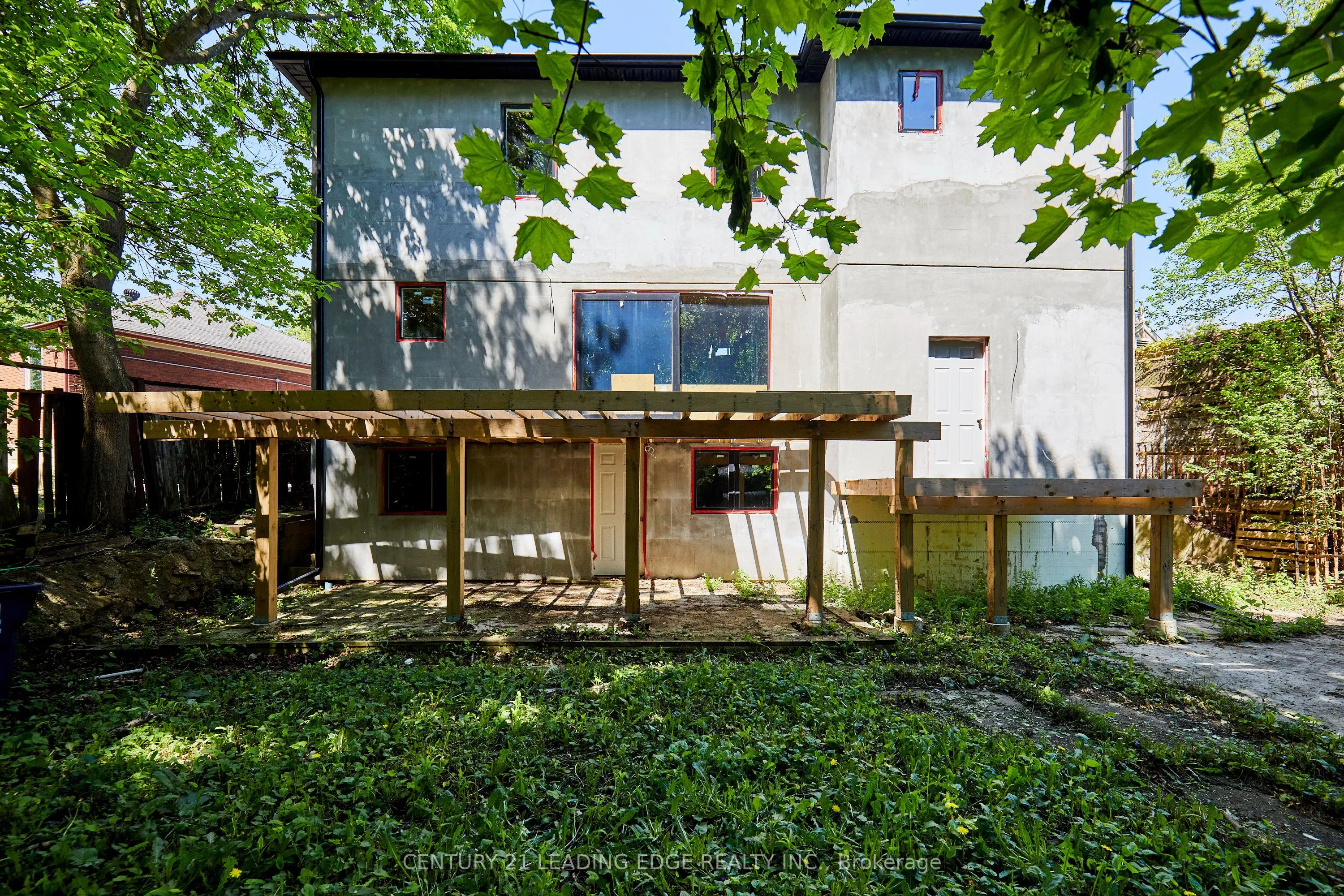 213 Phyllis Avenue