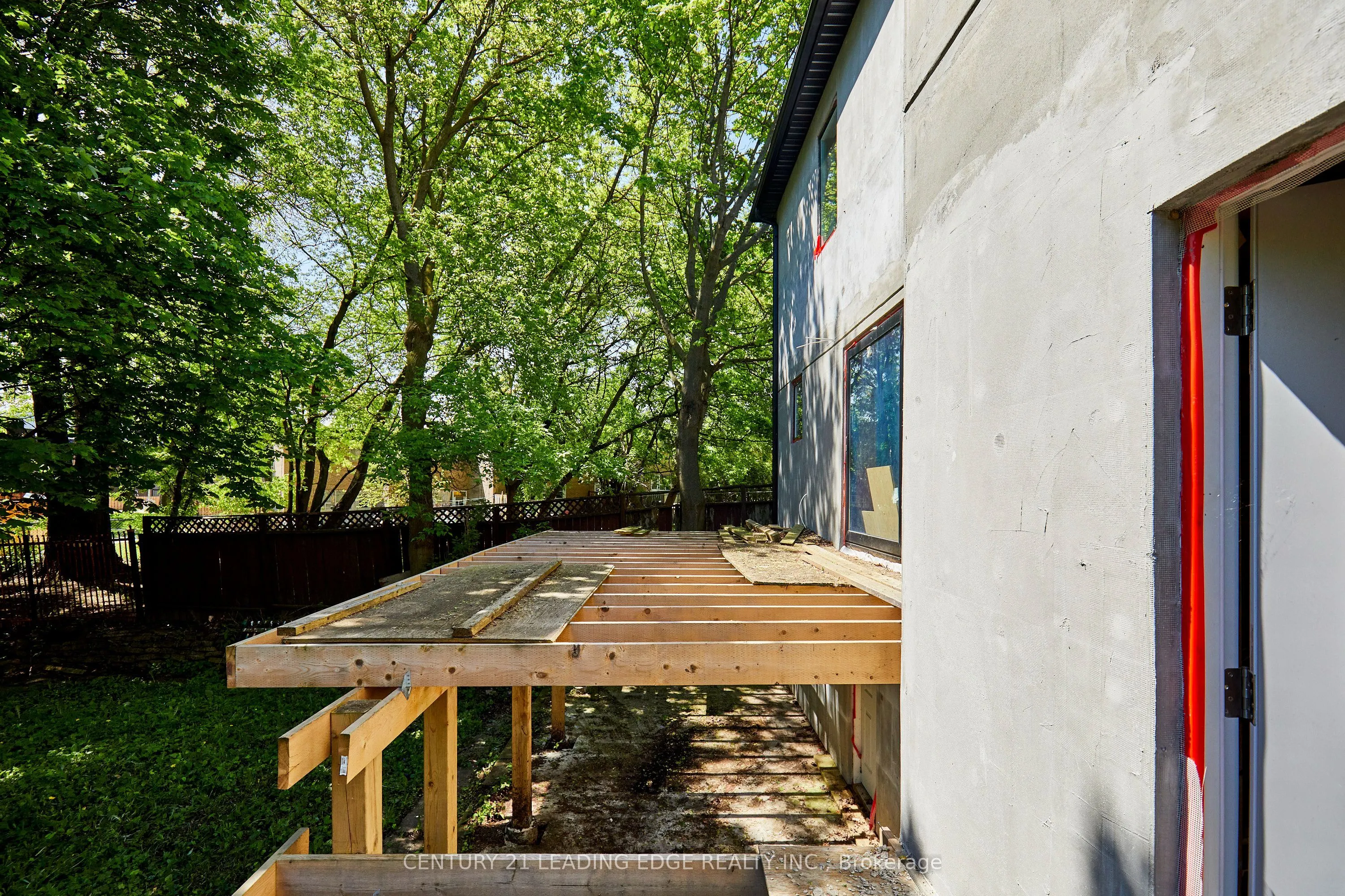 213 Phyllis Avenue