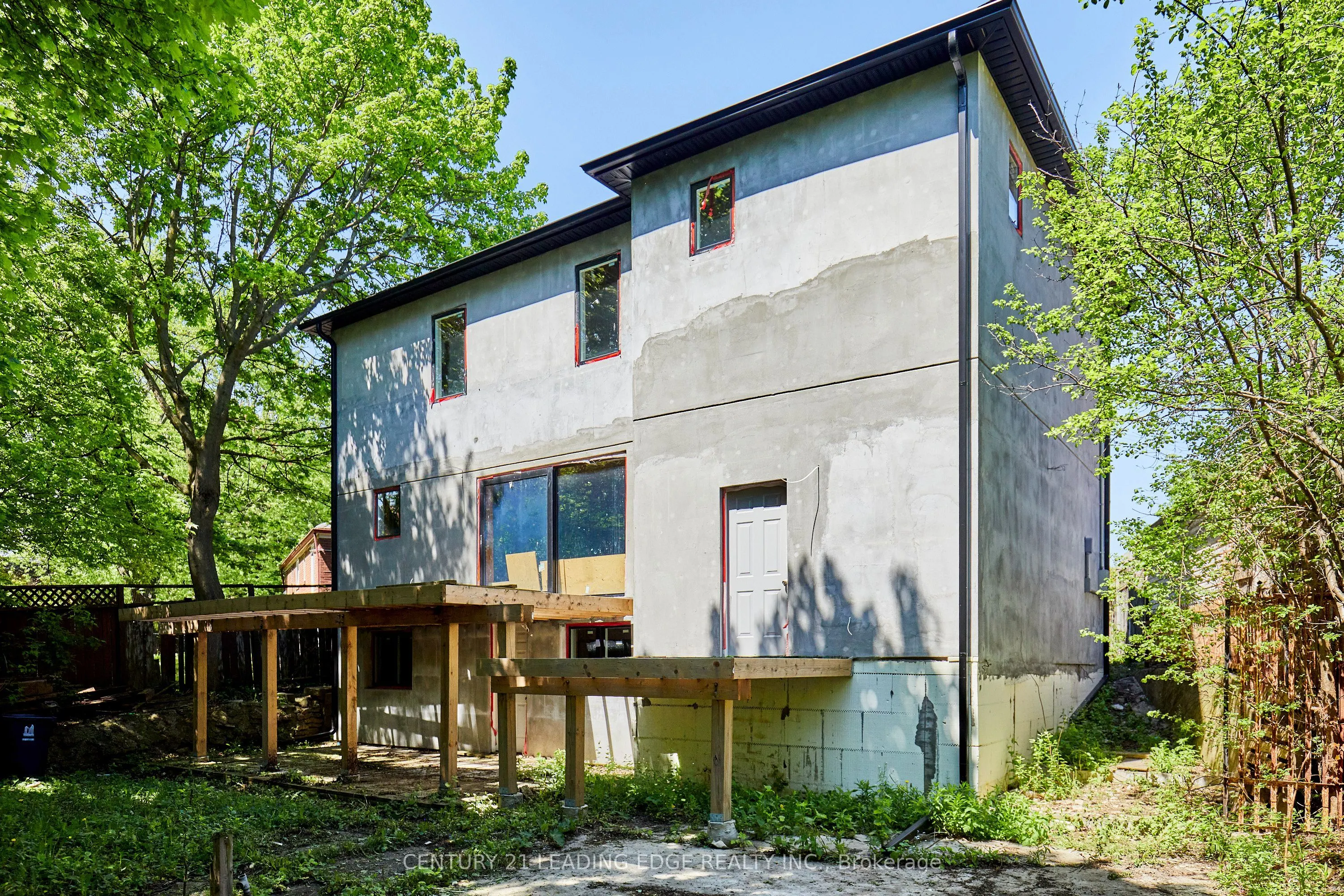 213 Phyllis Avenue