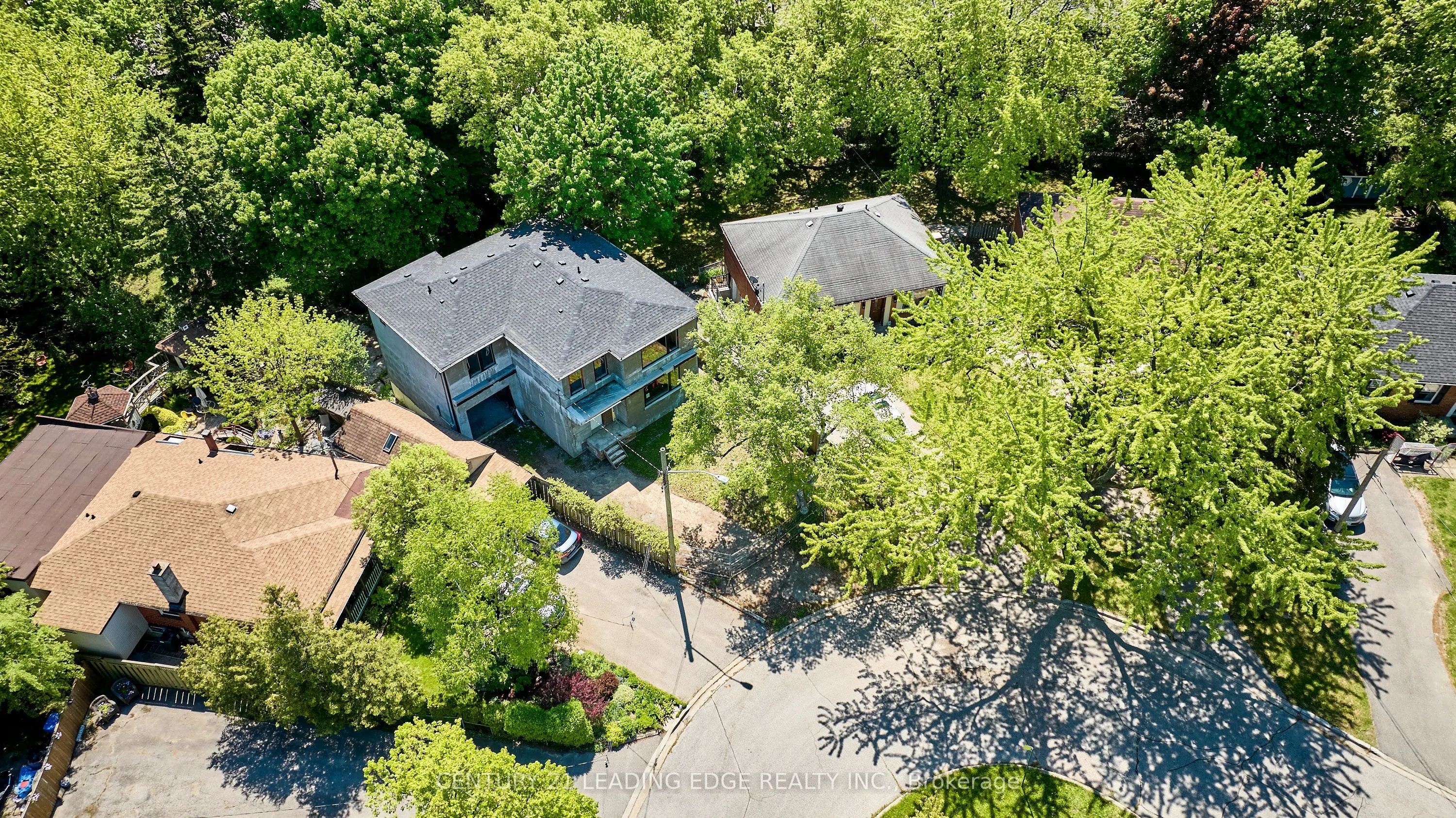 213 Phyllis Avenue