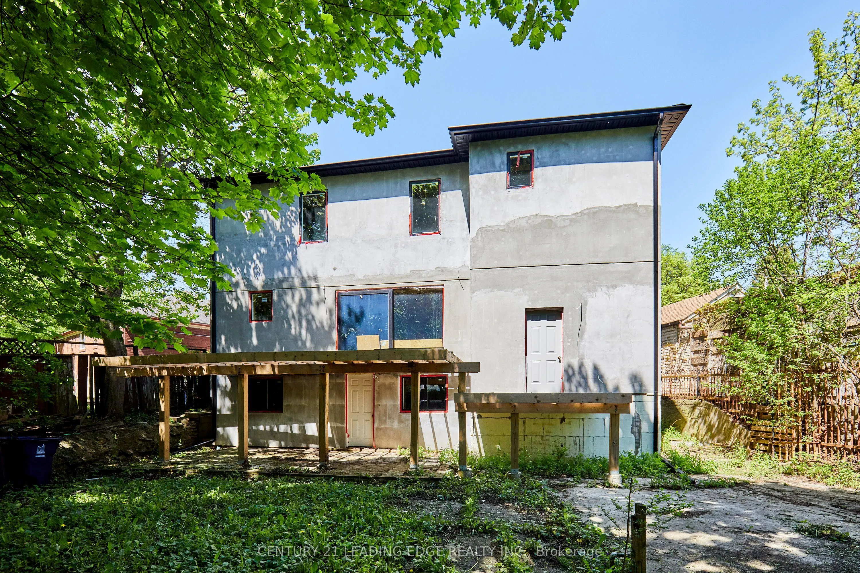 213 Phyllis Avenue