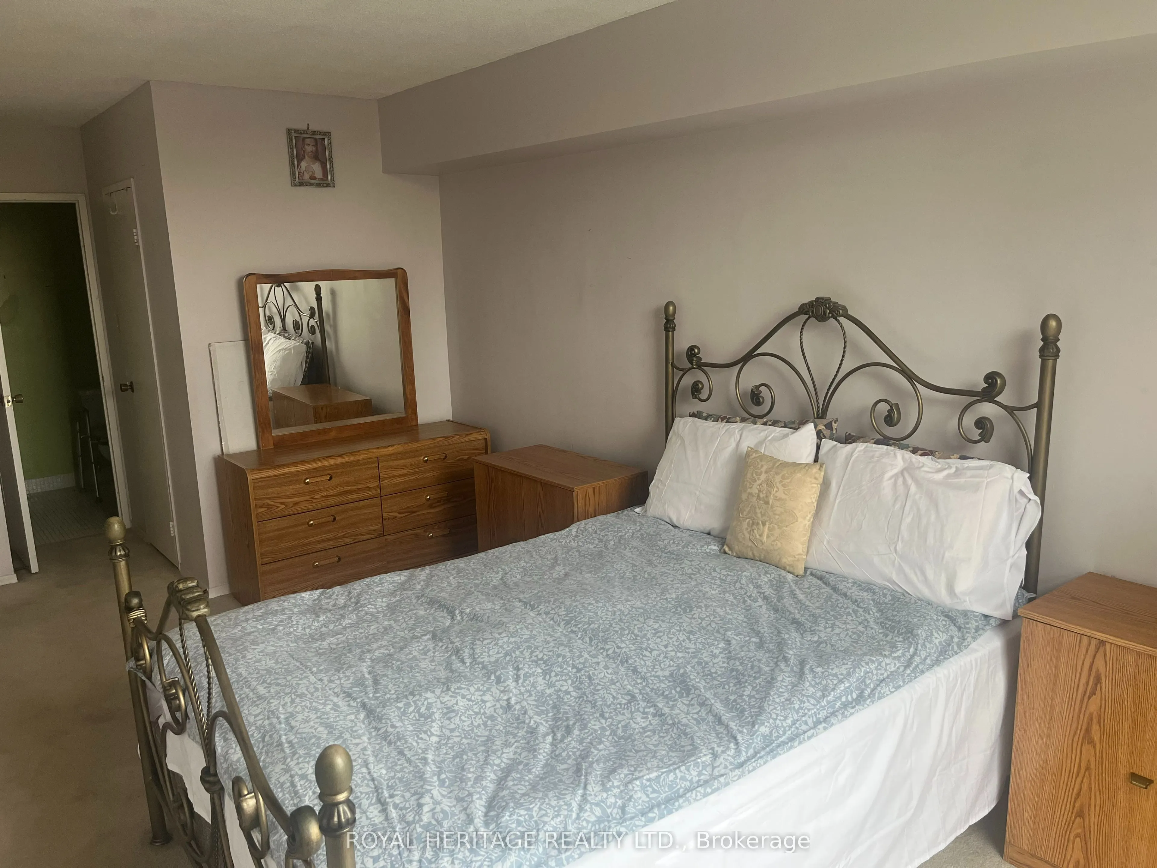 20 Dean Park Road #617