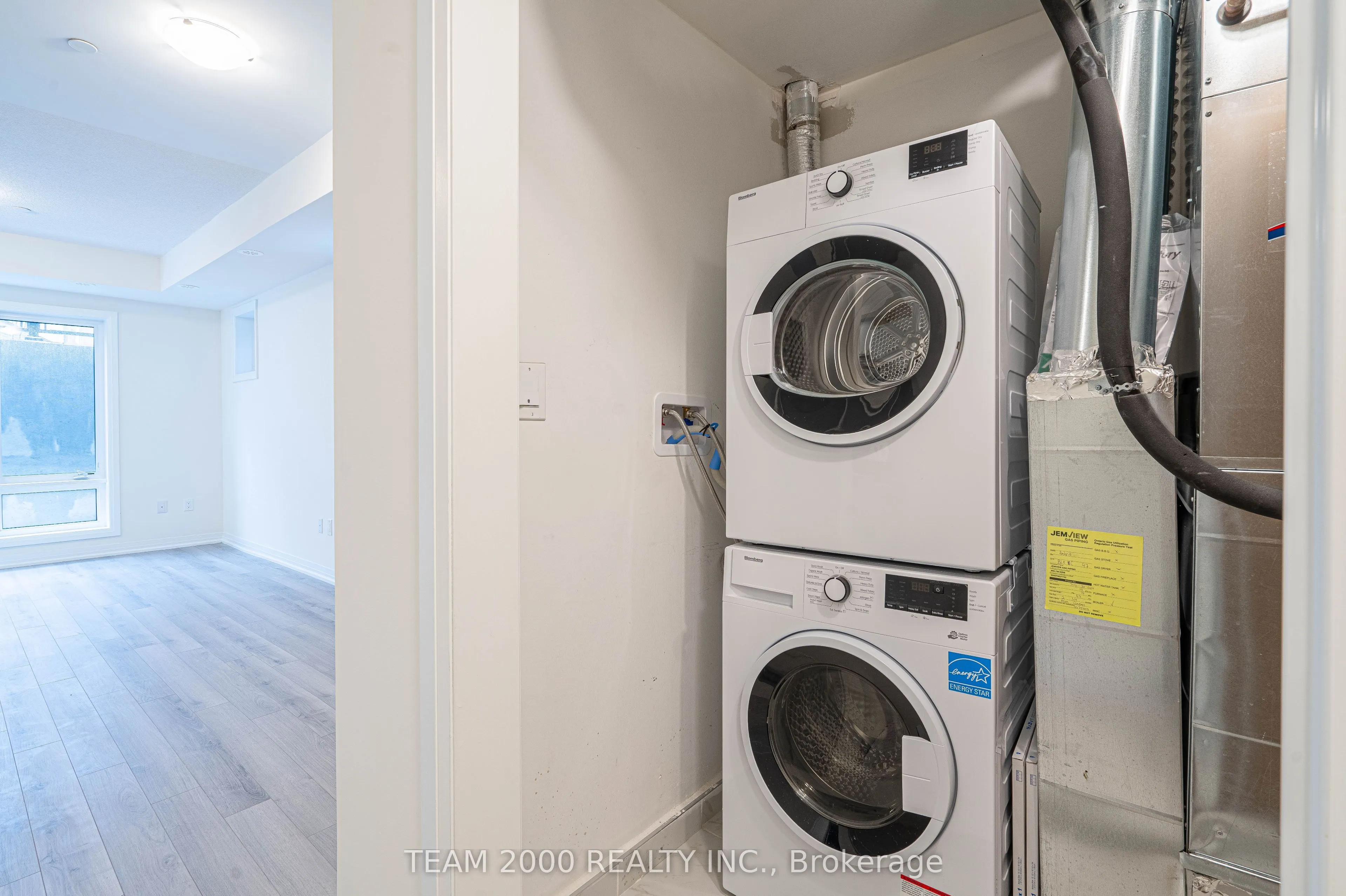 255 McLevin Avenue #1