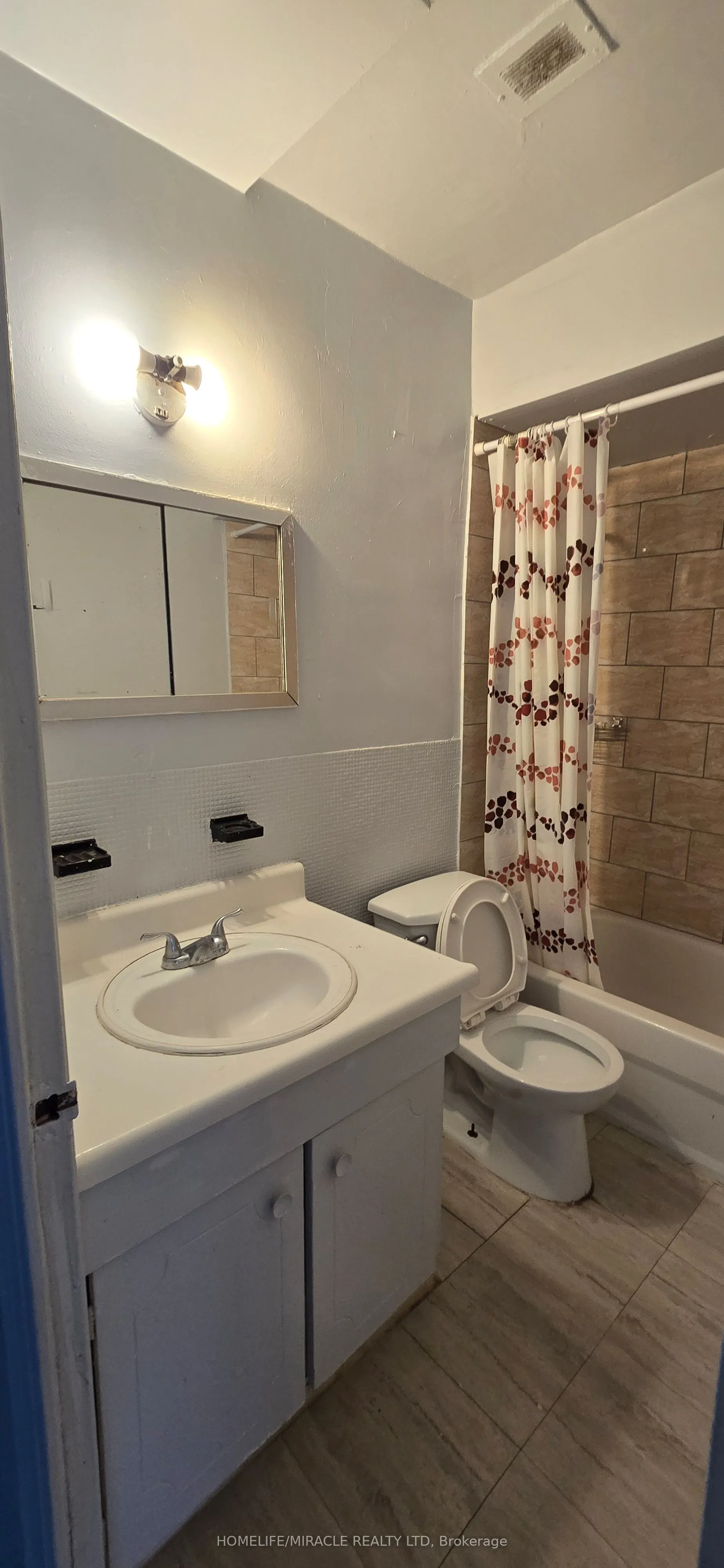 1651 Victoria Pk Avenue #705