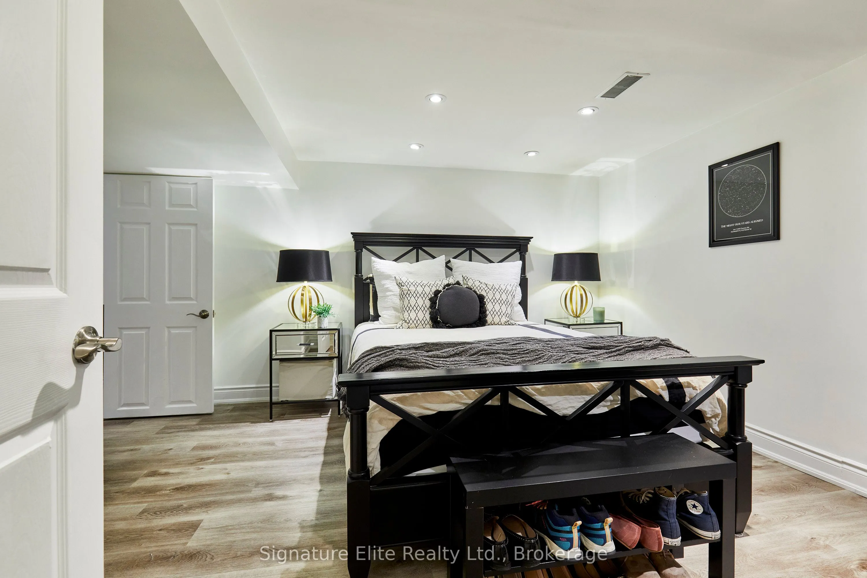 3 Kingsmere Crescent