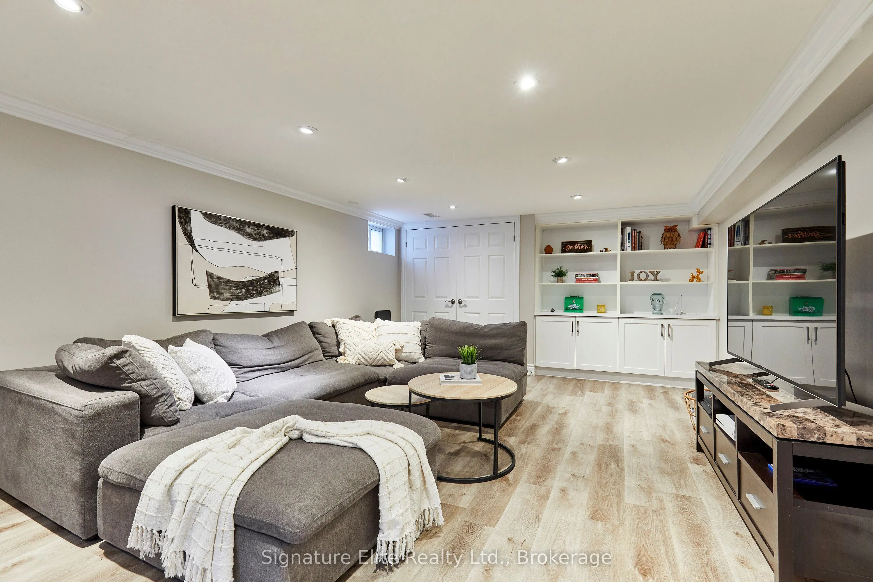 3 Kingsmere Crescent